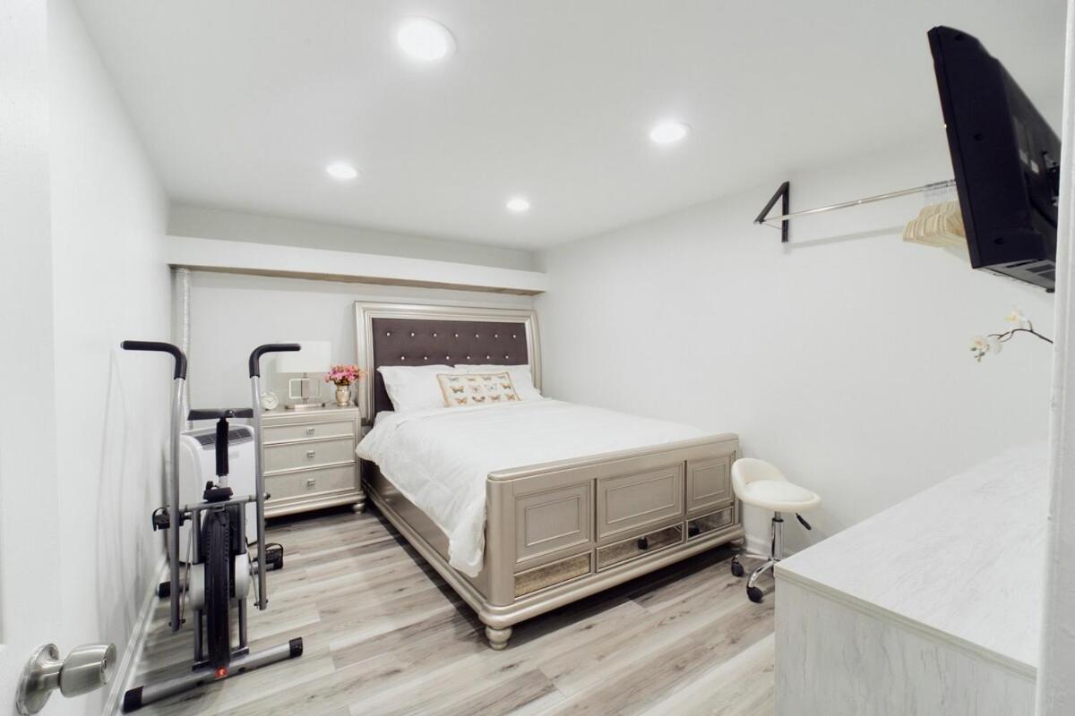 3br Private Near Lga, Jfk, Manhattan, Northern Blvd New York