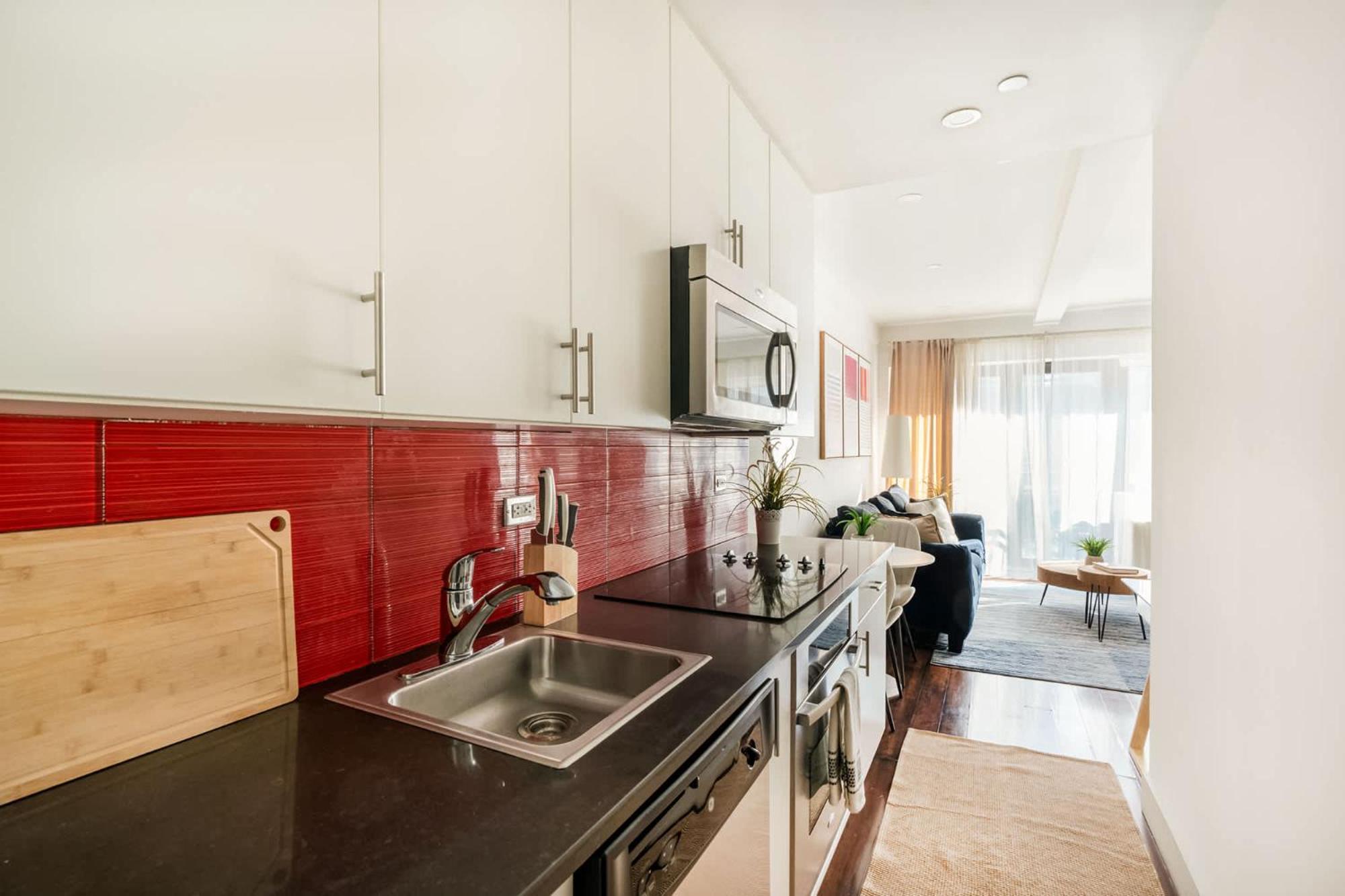 Apartment 809-4a Columbus Circle New Bldg 1br W D