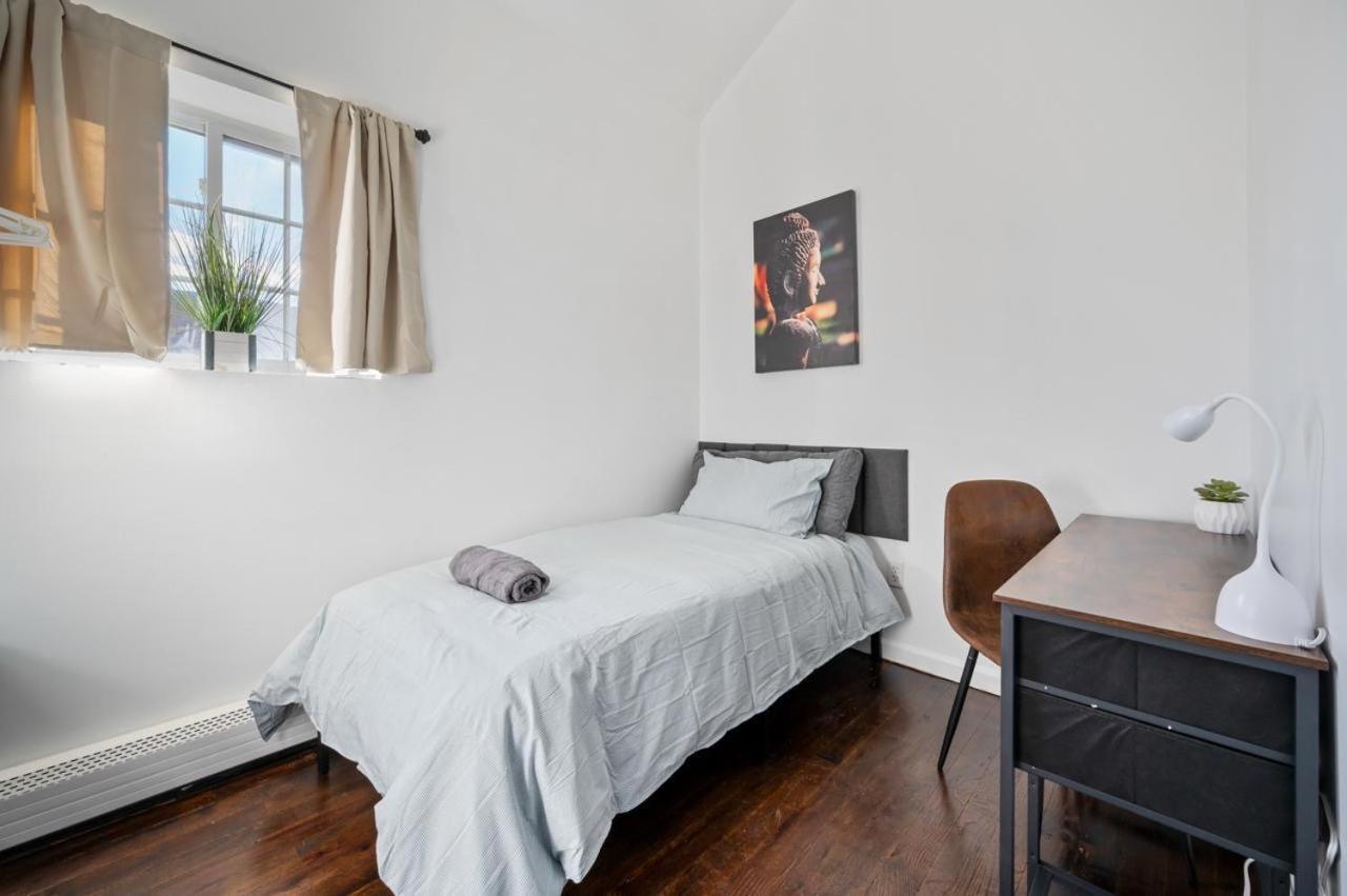 Bedstuy Modern 3 Br Apartment *
