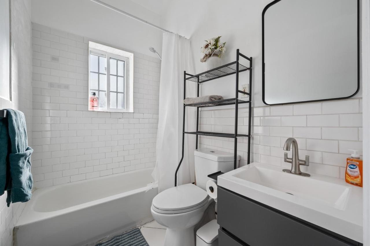 Bedstuy Modern 3 Br Apartment *