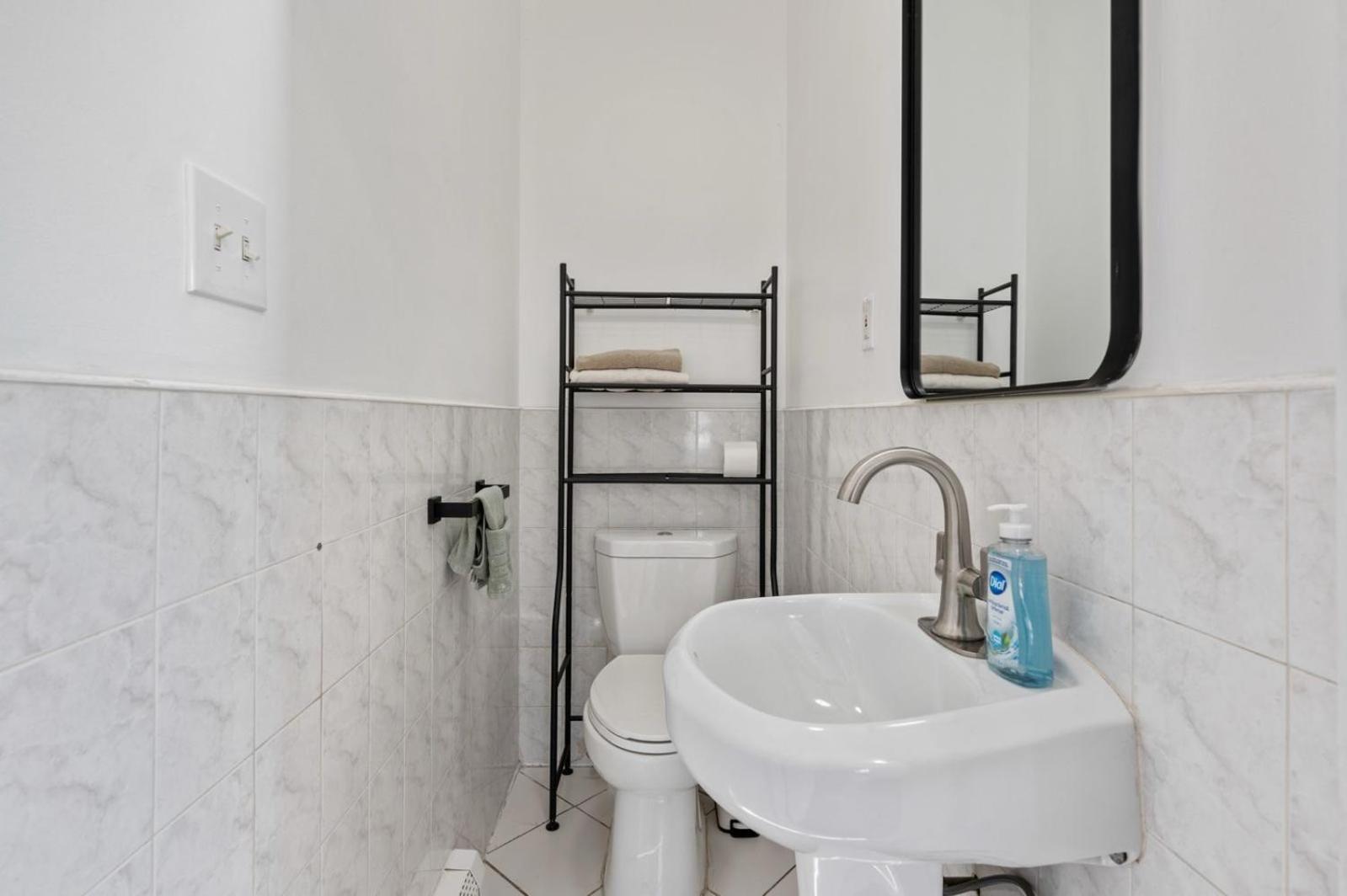 Bedstuy Modern 3 Br Apartment