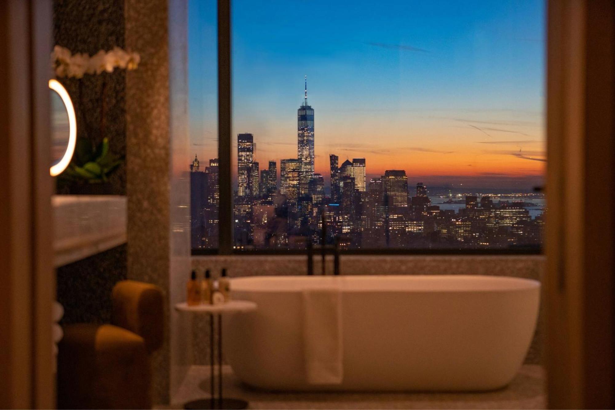 The Ritz-carlton New York, Nomad