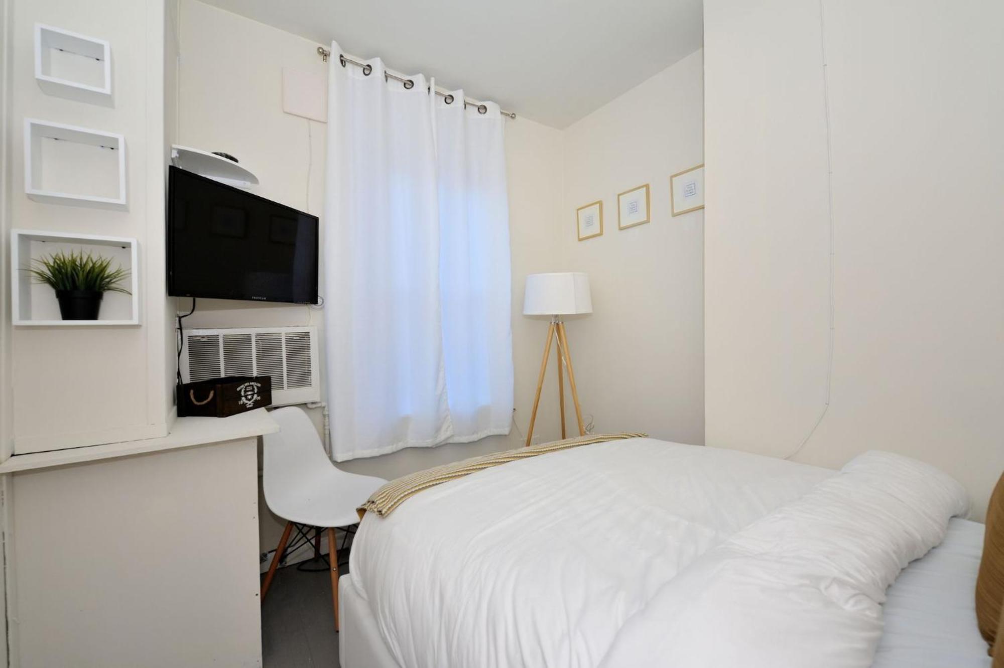 Appartement Amazing 3 Bedroom 1 Bath *