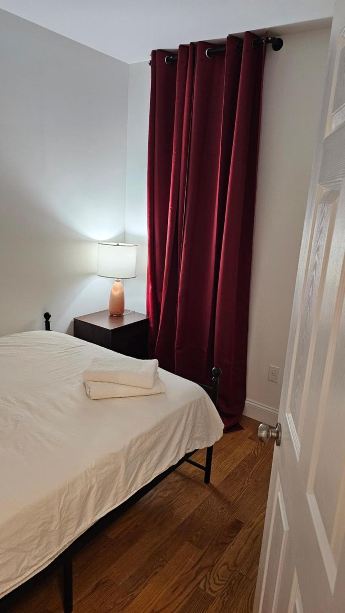 Lamartine Chelsea Hostel *