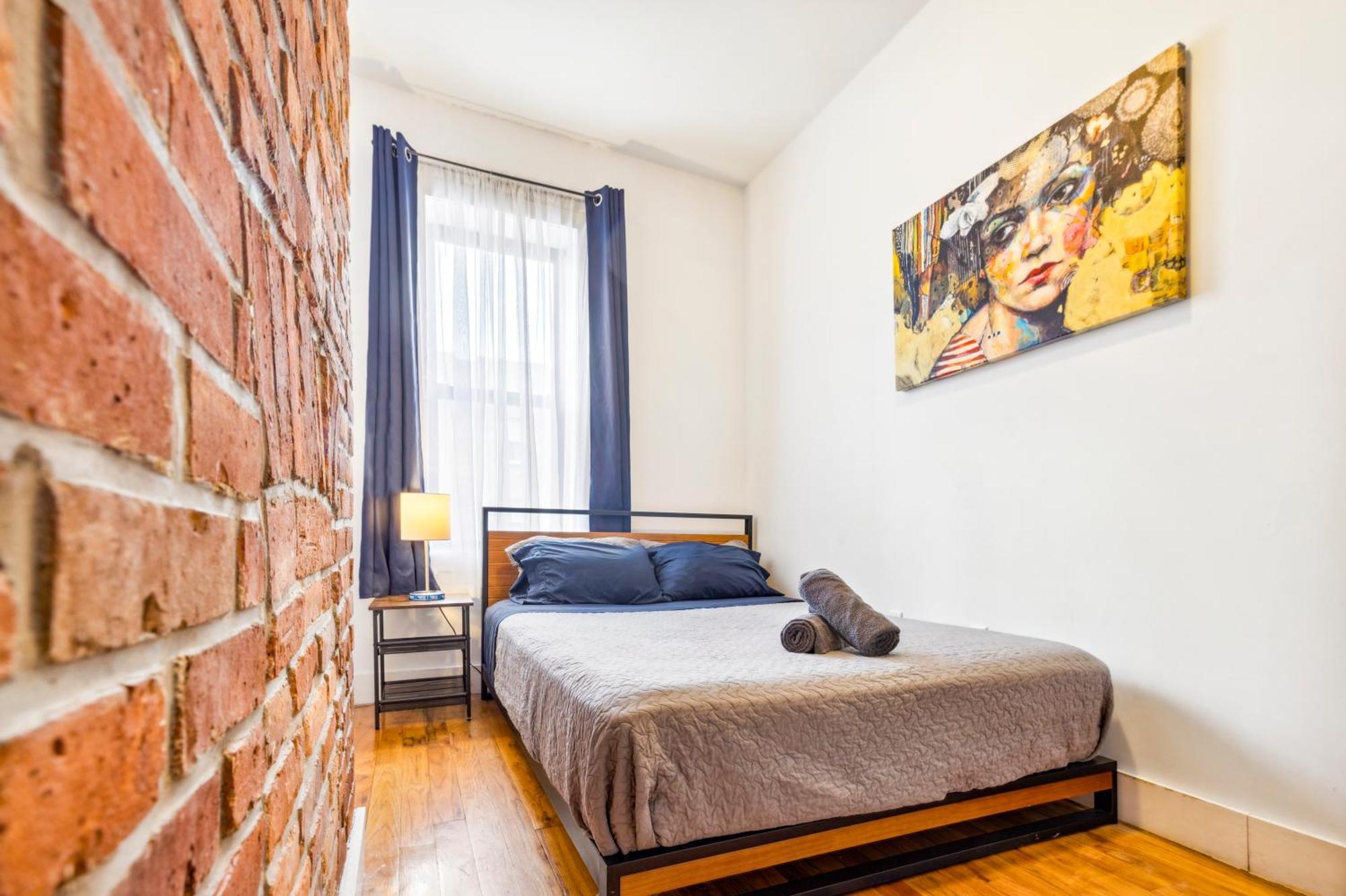 The Yellow Homestay New York