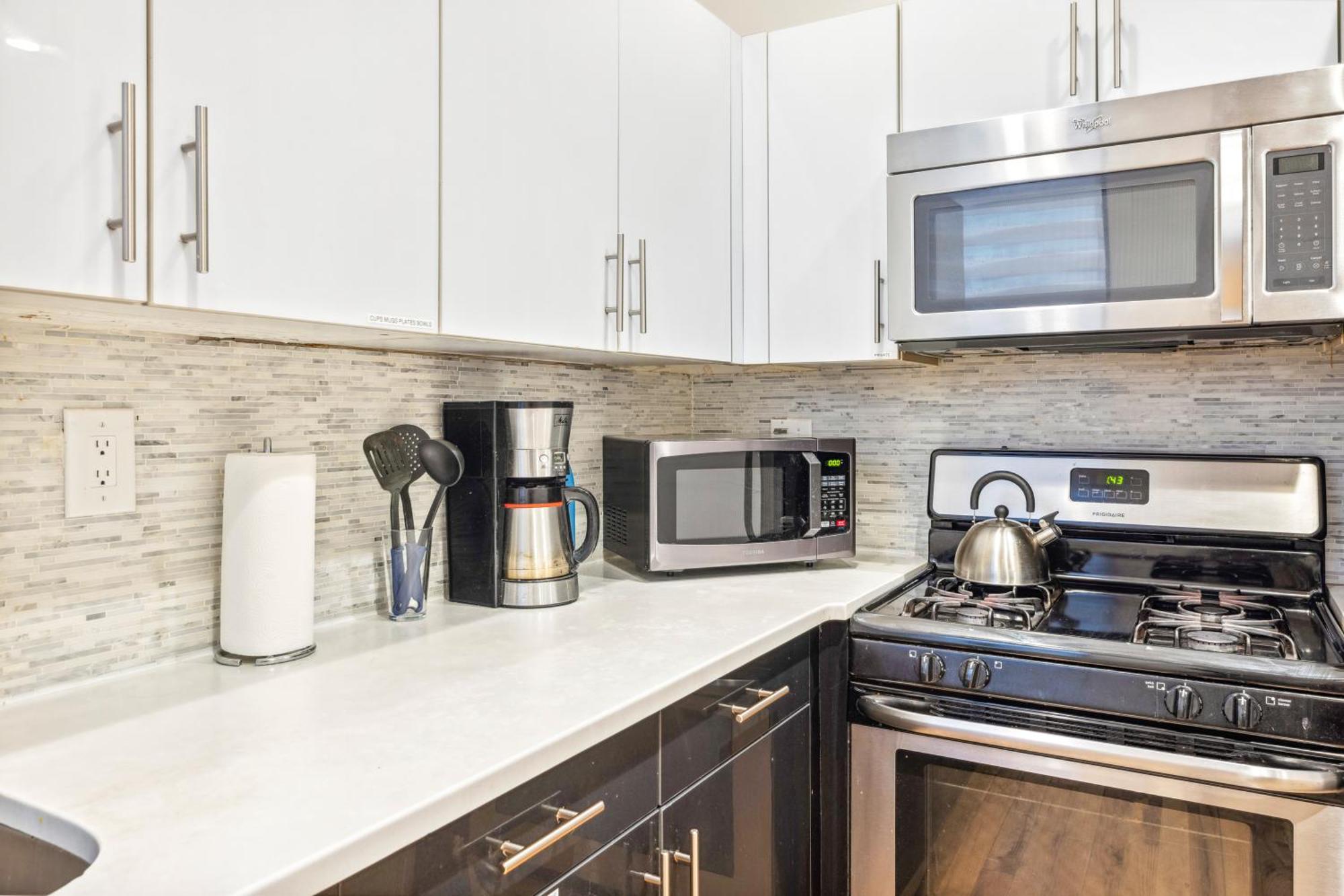 The Yellow Homestay New York