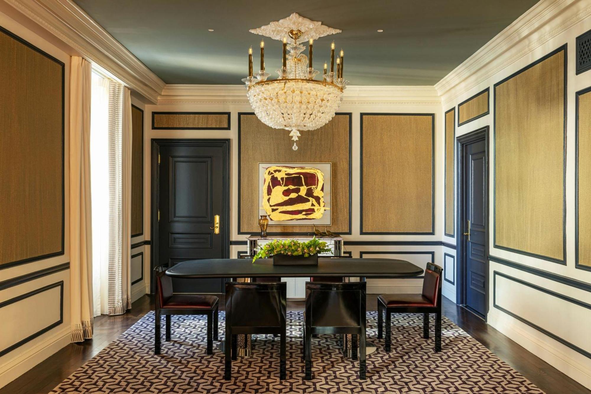 Hotel The St. Regis 5*