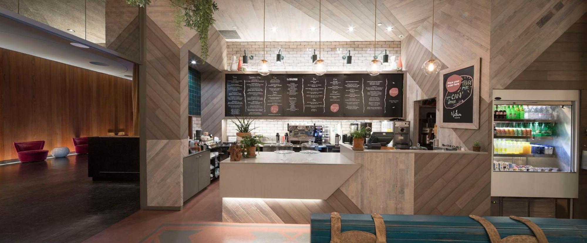 Dream Downtown, By Hyatt 4*