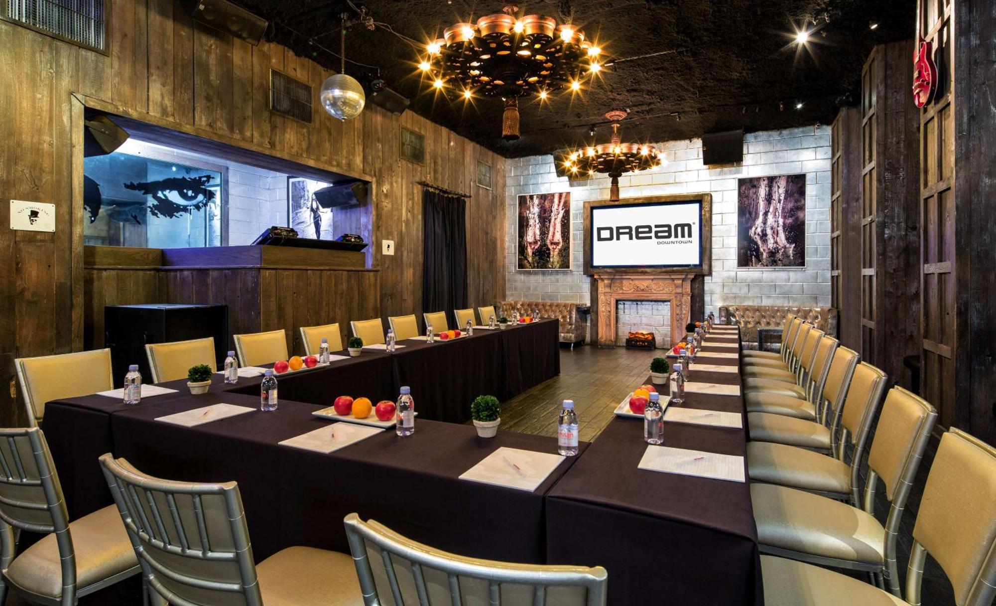 Dream Downtown, By Hyatt Hotel New York