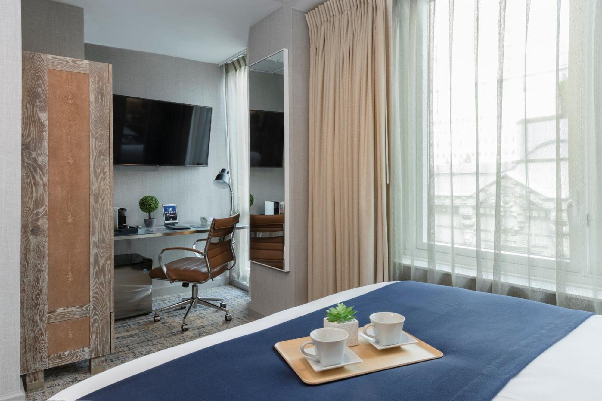 Hotel Artezen New York