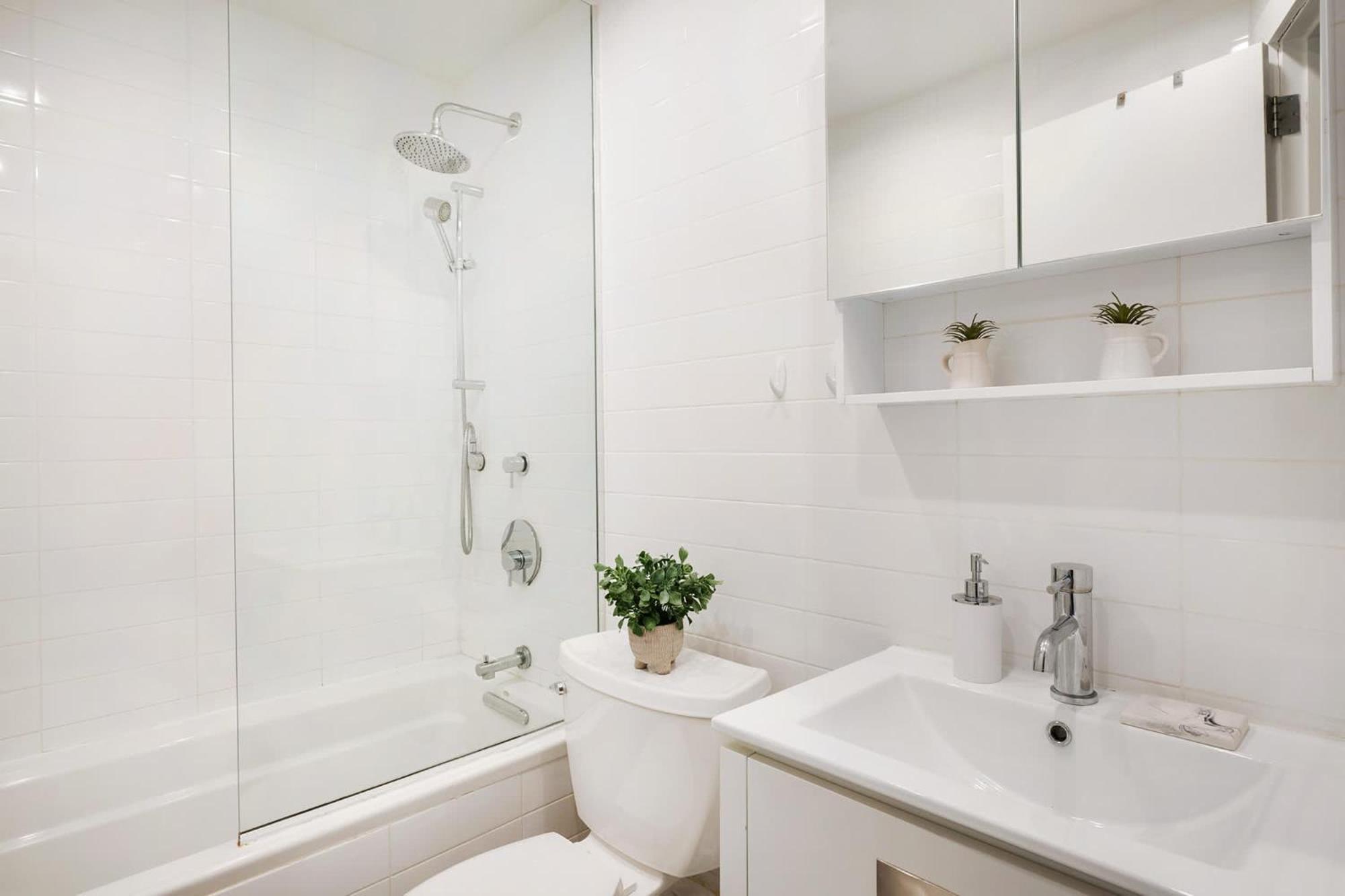 75-2d New Prime Ues W&d Balcony Elevator Apartment