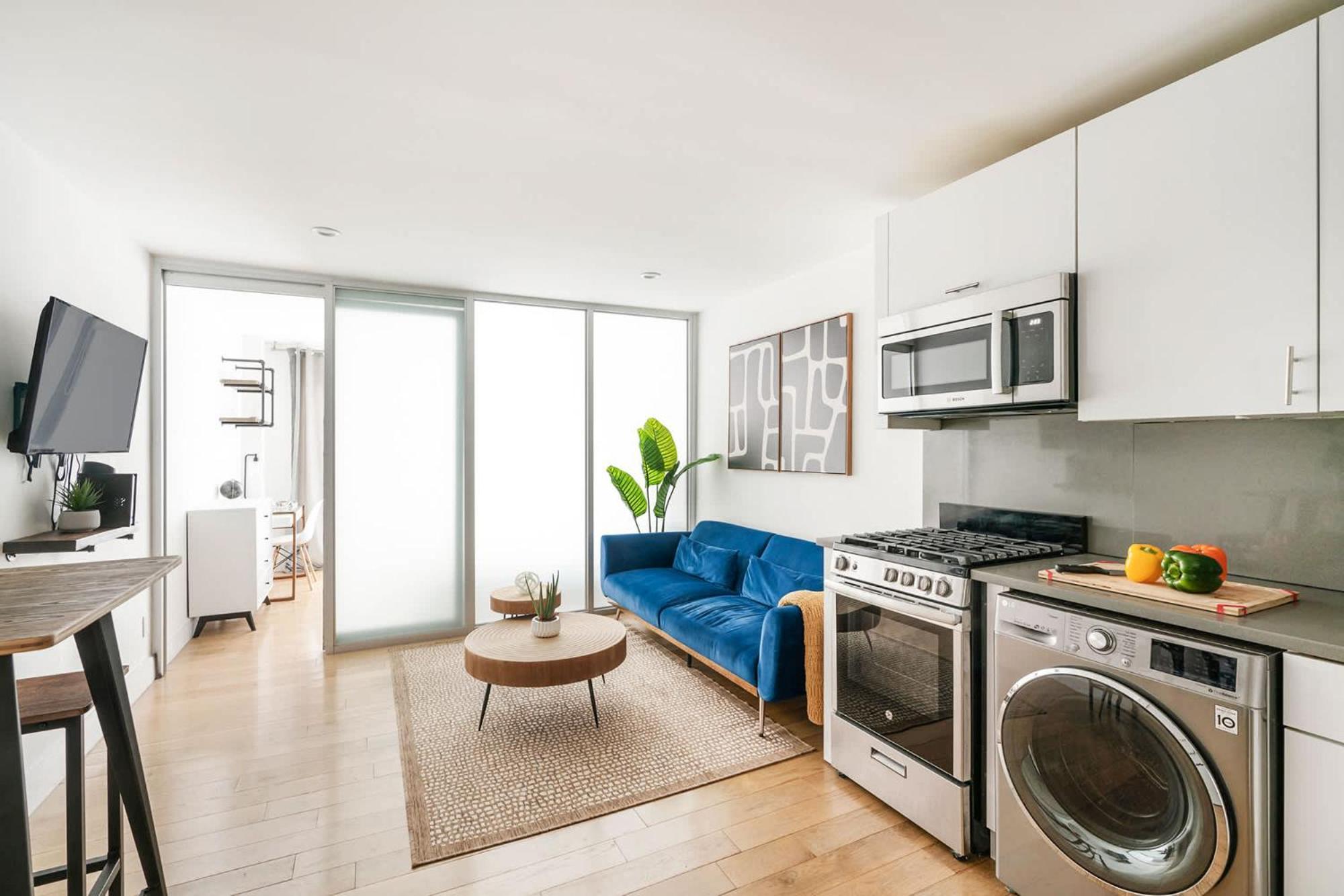 Apartment 75-2d New Prime Ues W&d Balcony Elevator New York