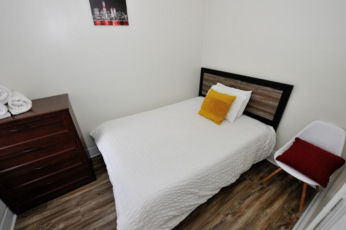 Lovely 3-bedroom In The Heart Of Brooklyn Apartment