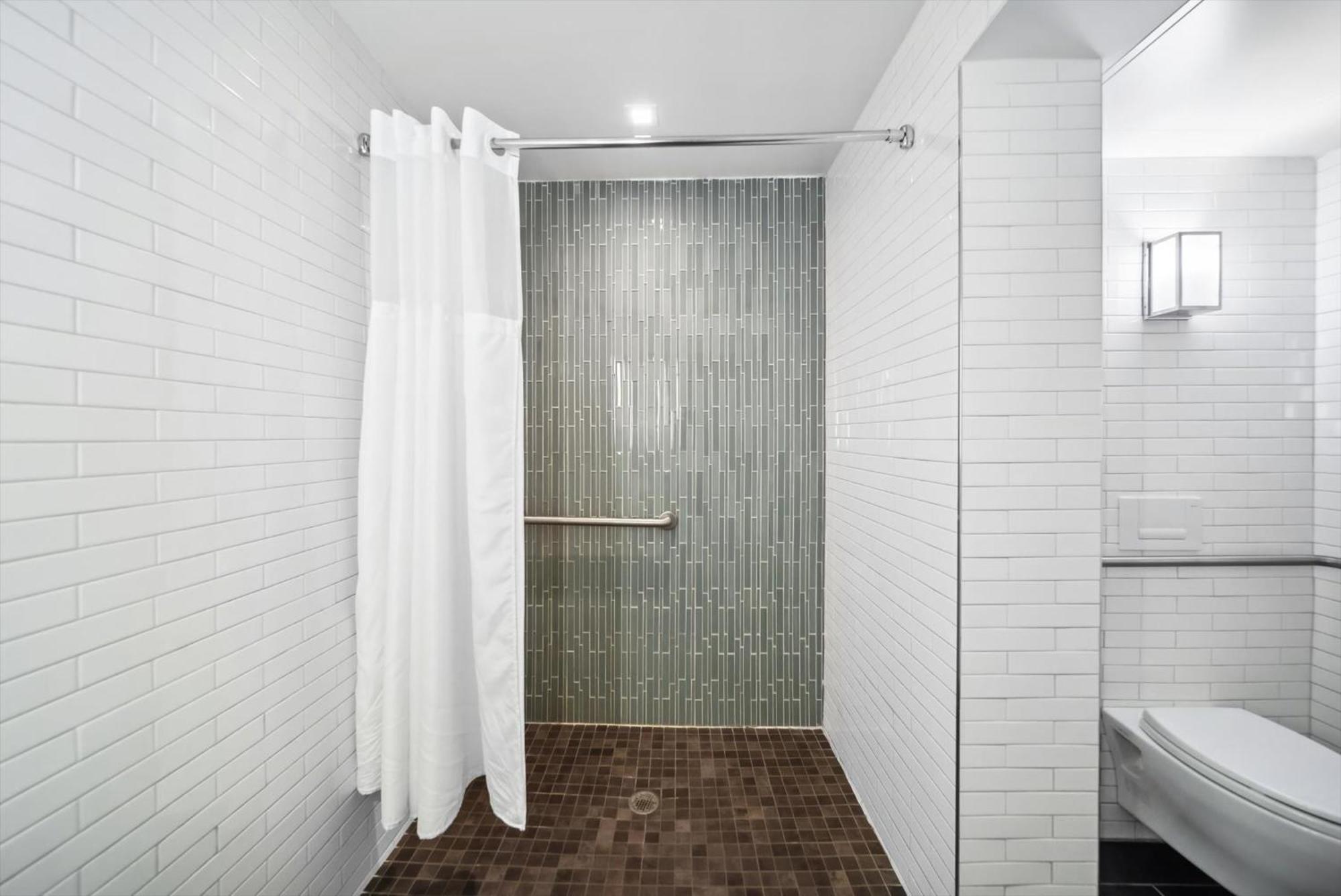 Lexington Plaza New York