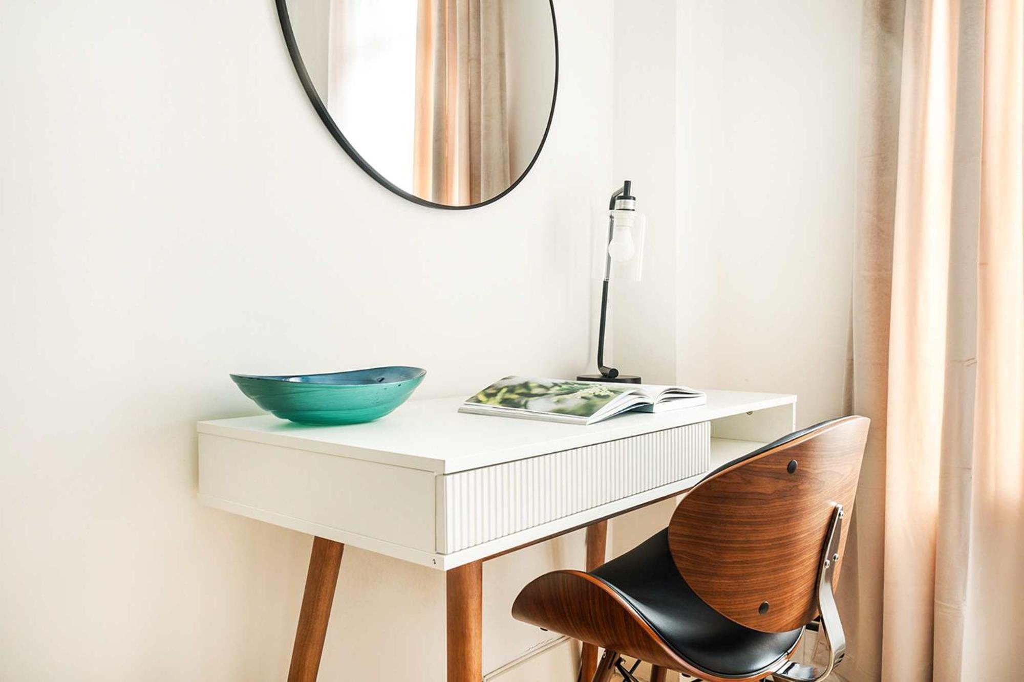 1597-2 Luxury Upper East Side W&d Apartment