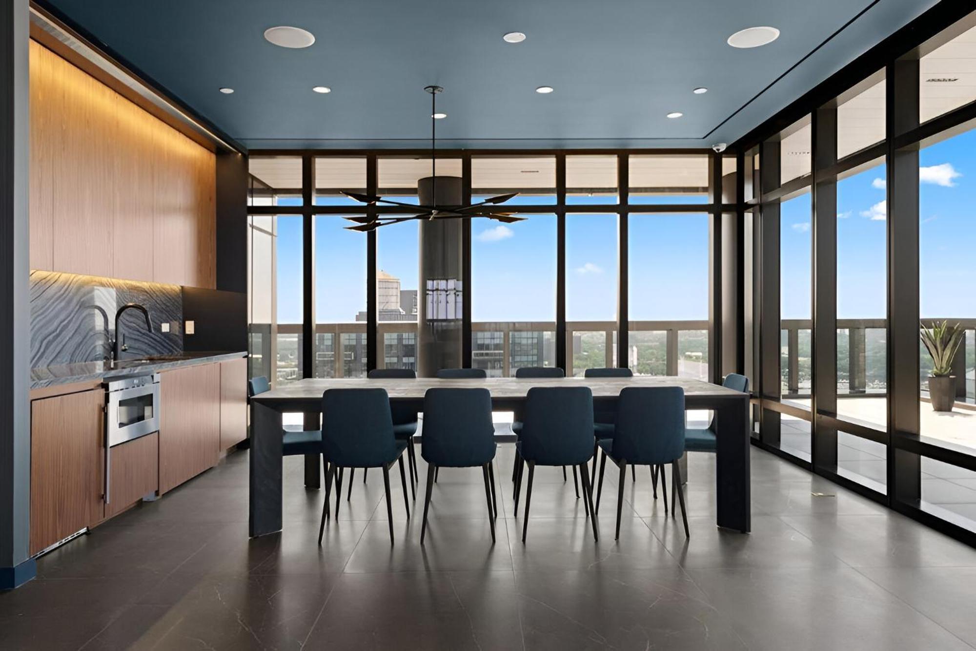 Appartement Posh With Luxe Amenities In Prime Location! New York
