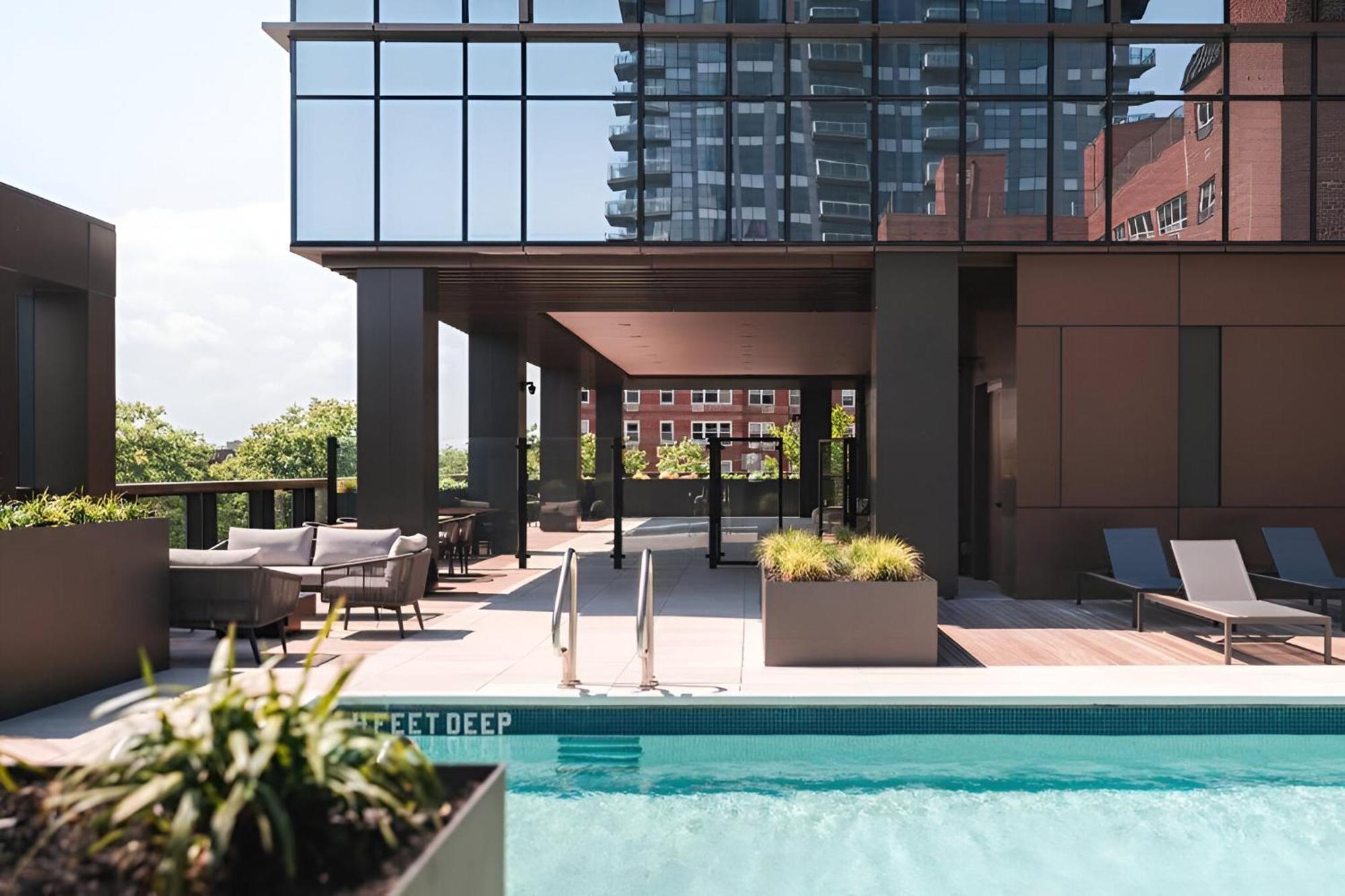 Posh With Luxe Amenities In Prime Location! Appartement New York