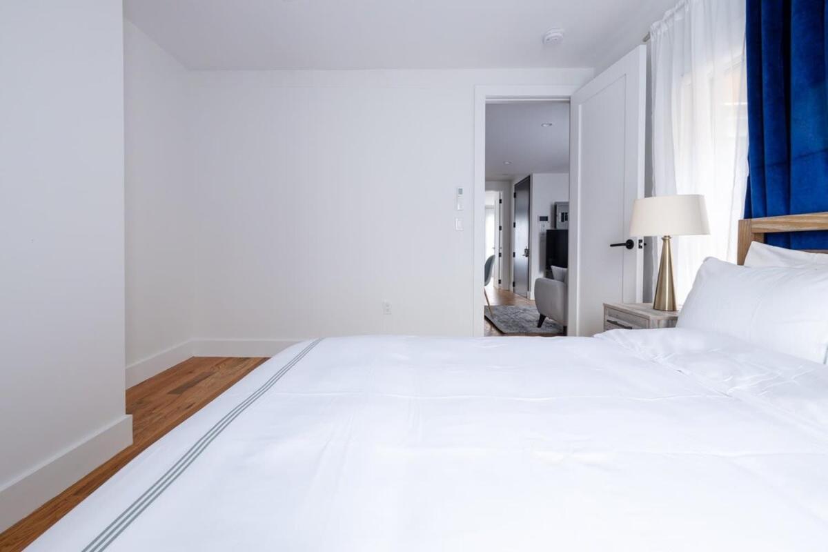 323-2 Spacious 2br Williamsburg Apartment *