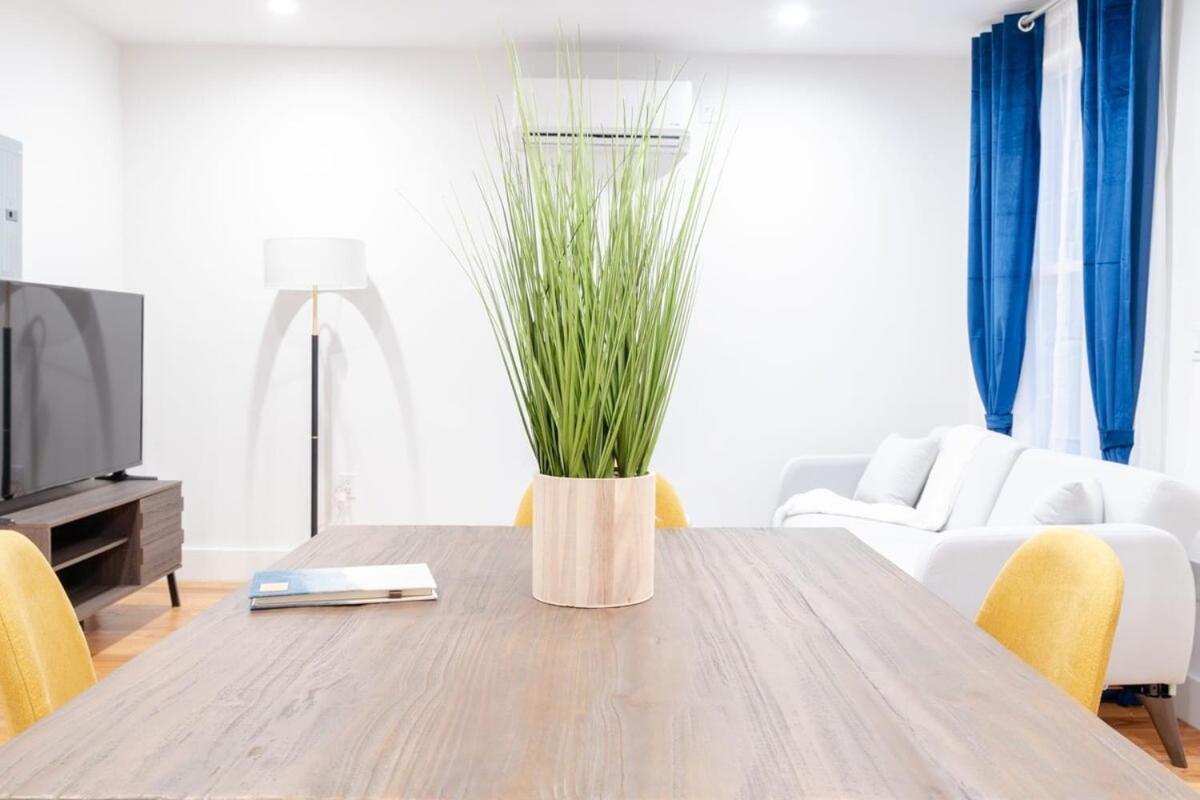 323-1 Spacious 2br Williamsburg * New York