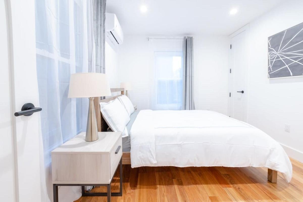 323-1 Spacious 2br Williamsburg *