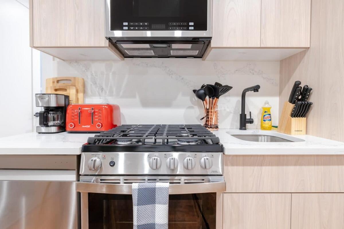 Apartment 323-1 Spacious 2br Williamsburg New York