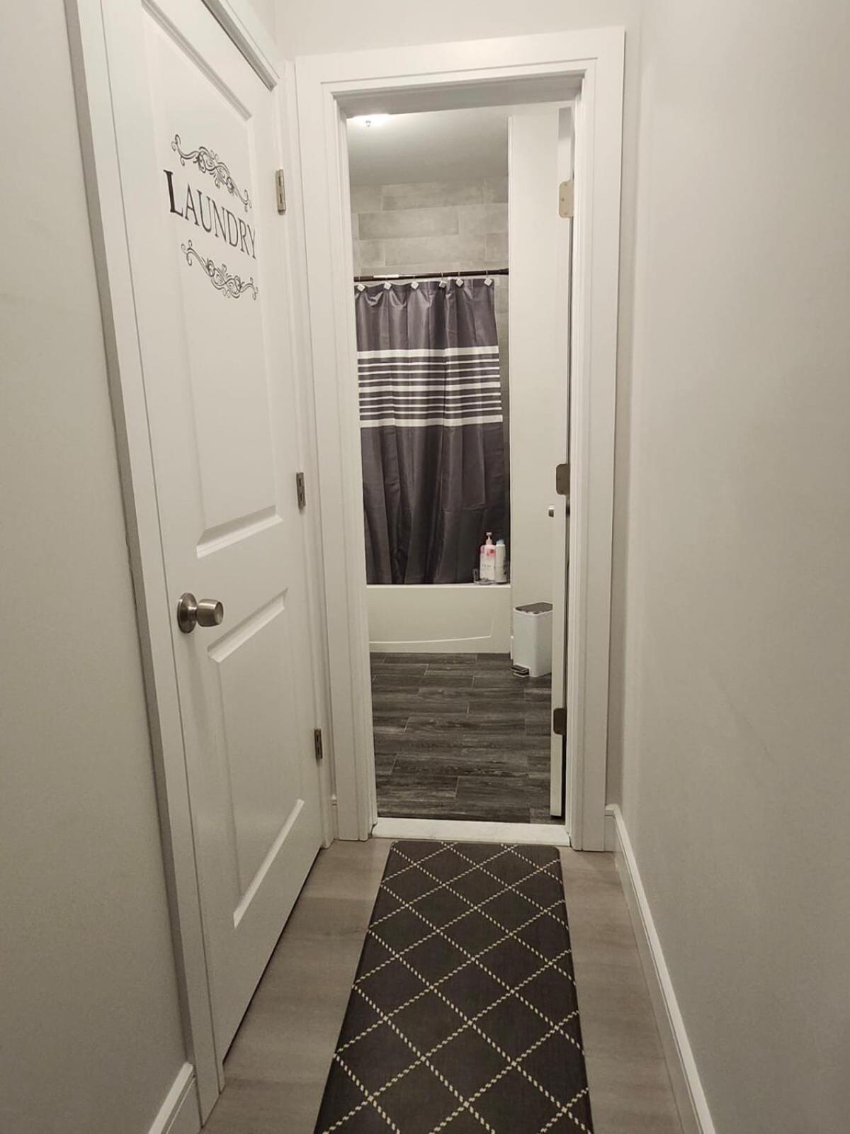 Comfy, Cozy, Affordable And Private - Free Parking *