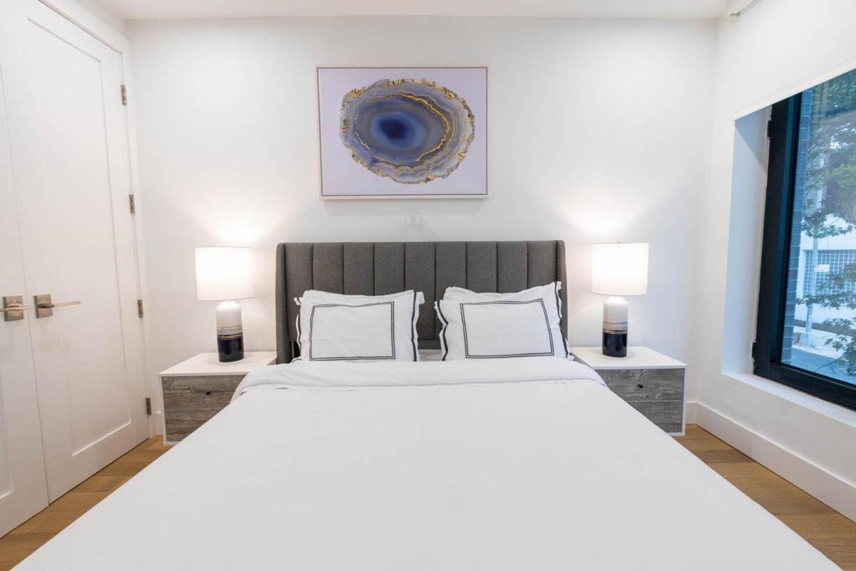 202 New 1br In Prime Greenpoint * New York