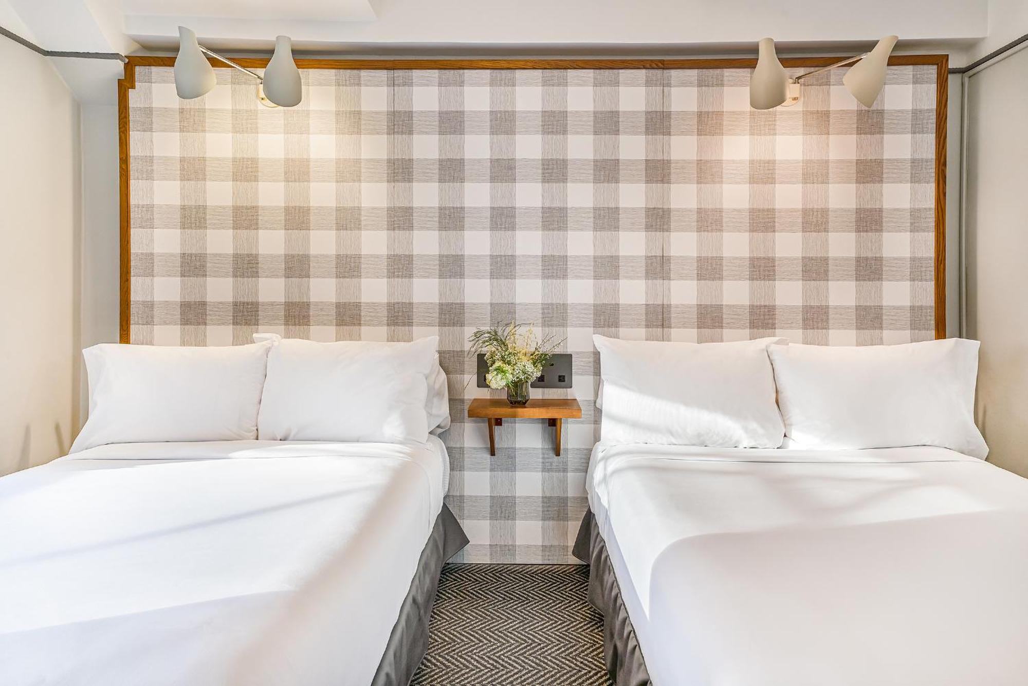 Paramount Times Square - A Generator 4* New York