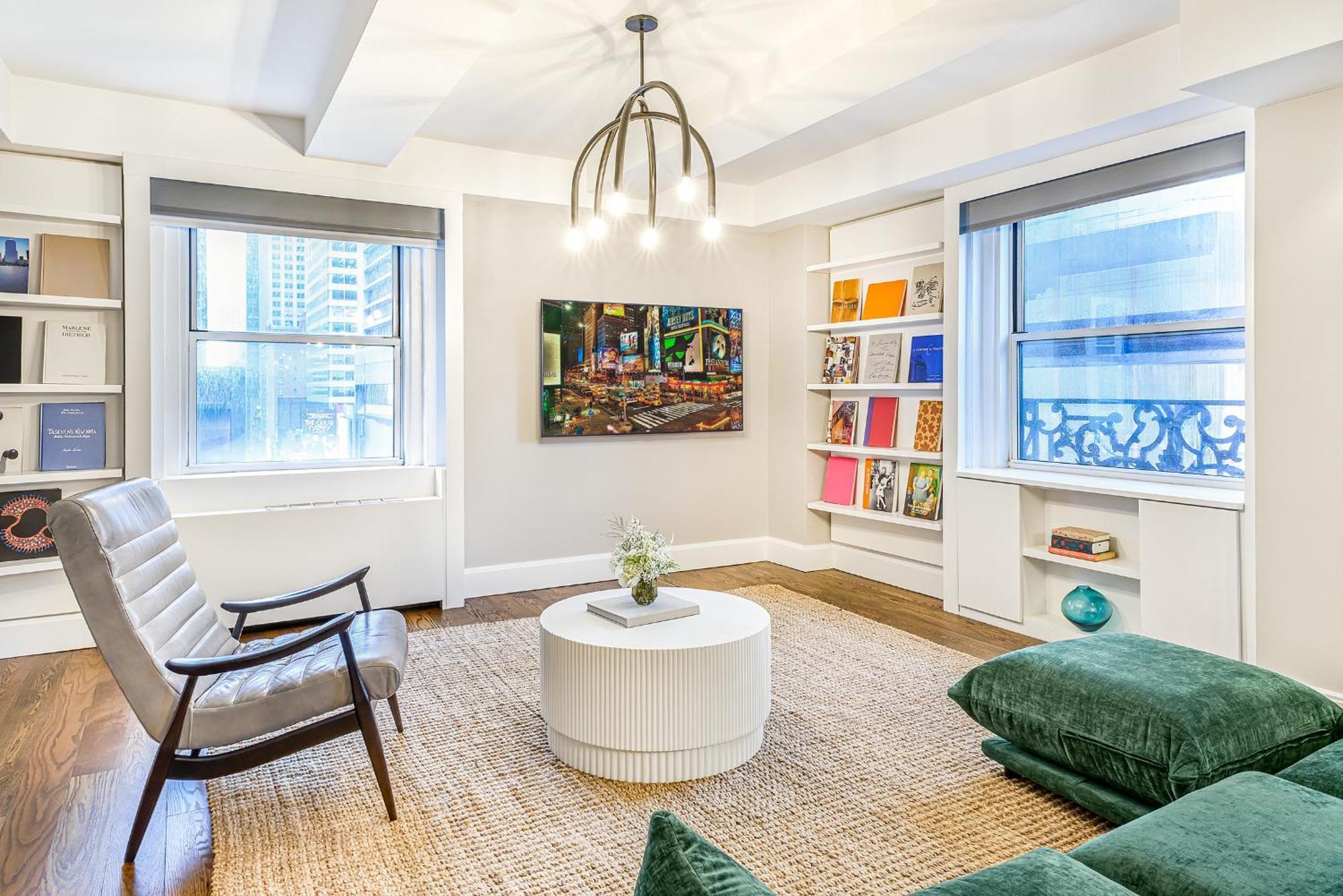 Hotel Paramount Times Square - A Generator