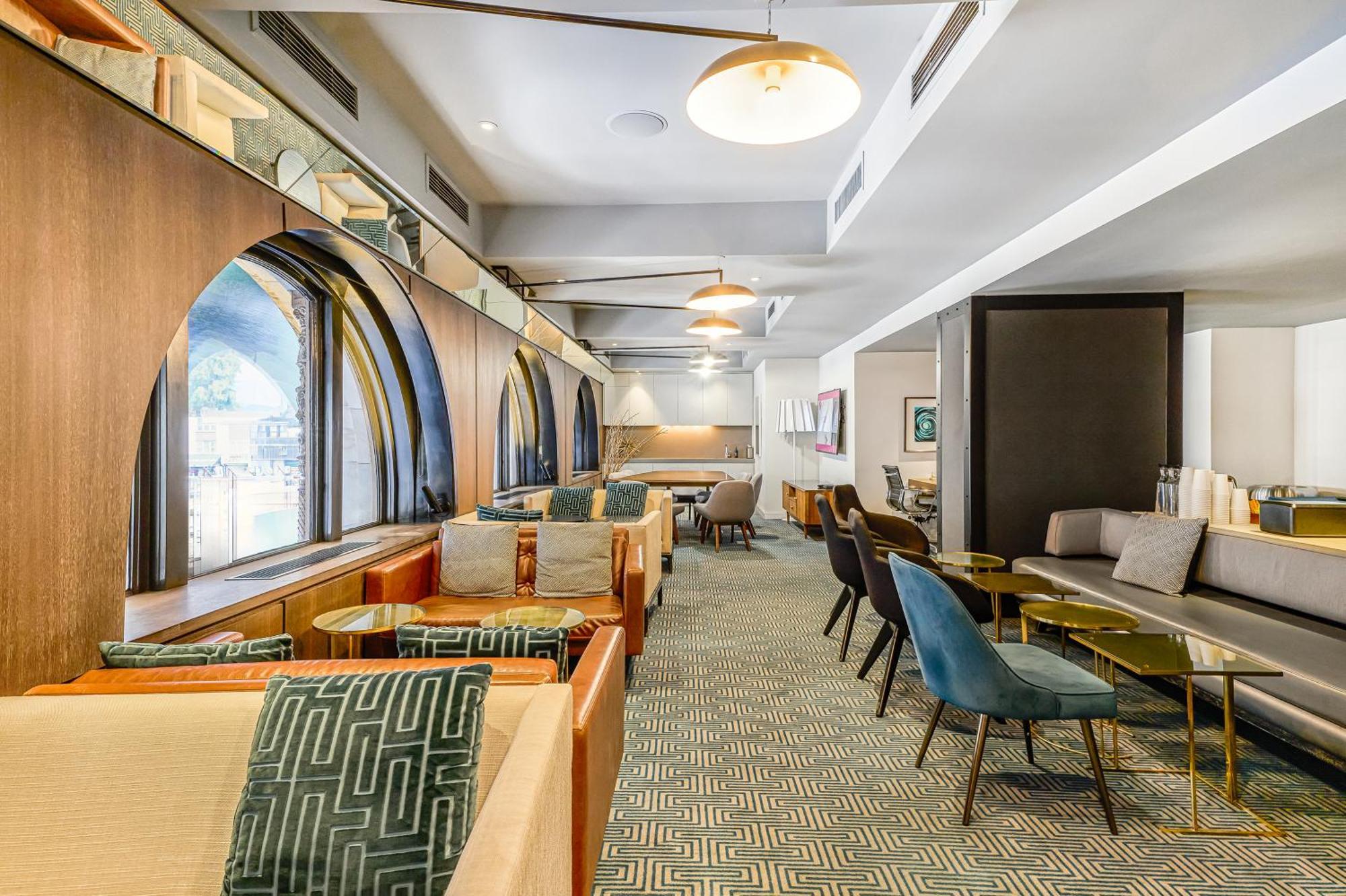 Paramount Times Square - A Generator