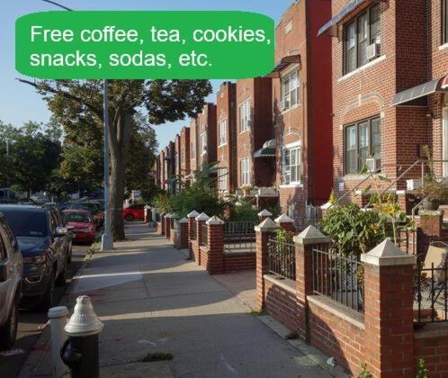 Men House Jfk Airport * New York