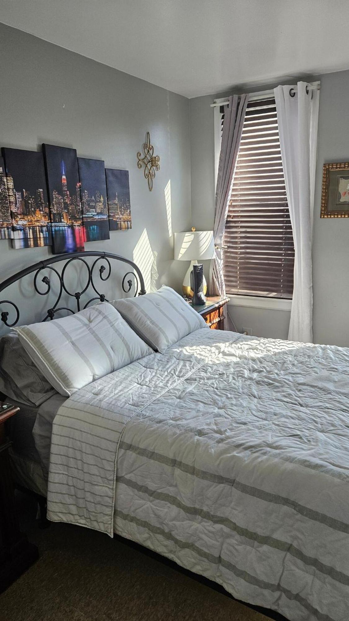 The Heritage Row House 2 Bedroom Apartment New York