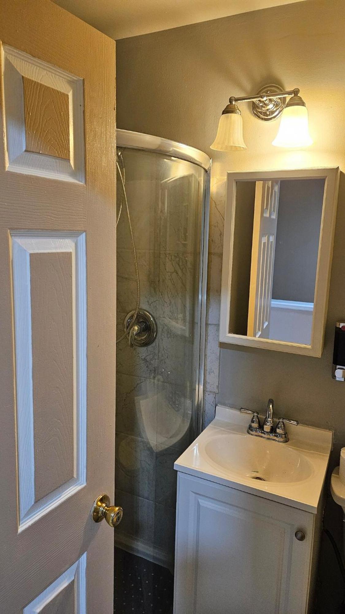 The Heritage Row House 2 Bedroom Apartment New York