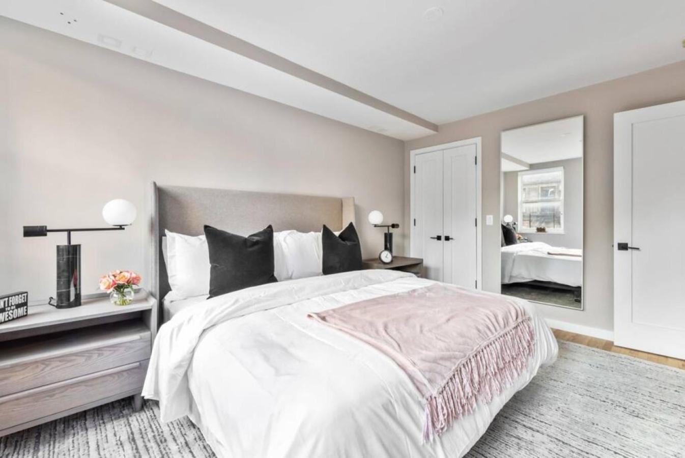 Appartement 3br Penthouse With Massive Private Rooftop *