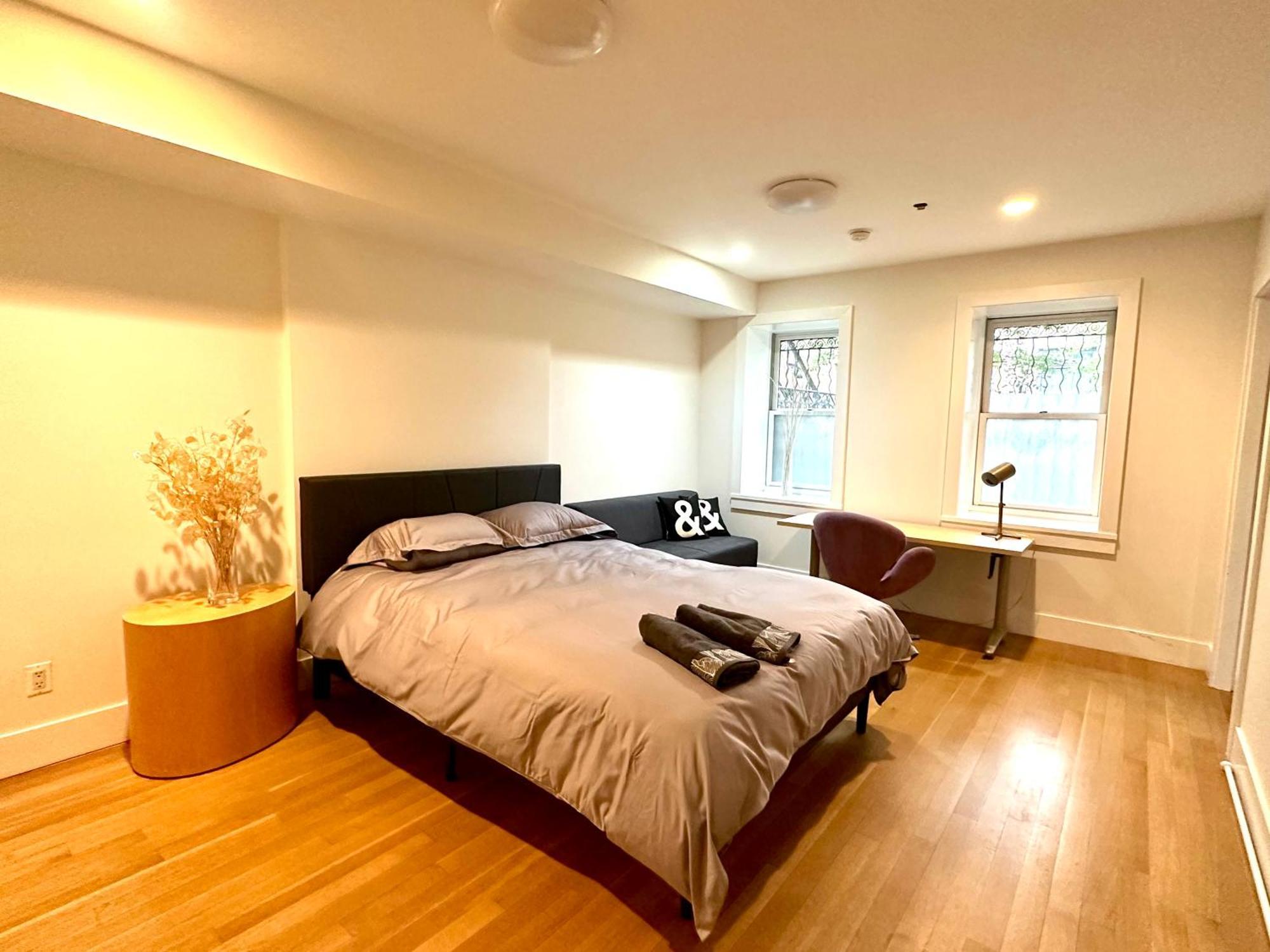 Beautiful One Bedroom In Nyc Homestay