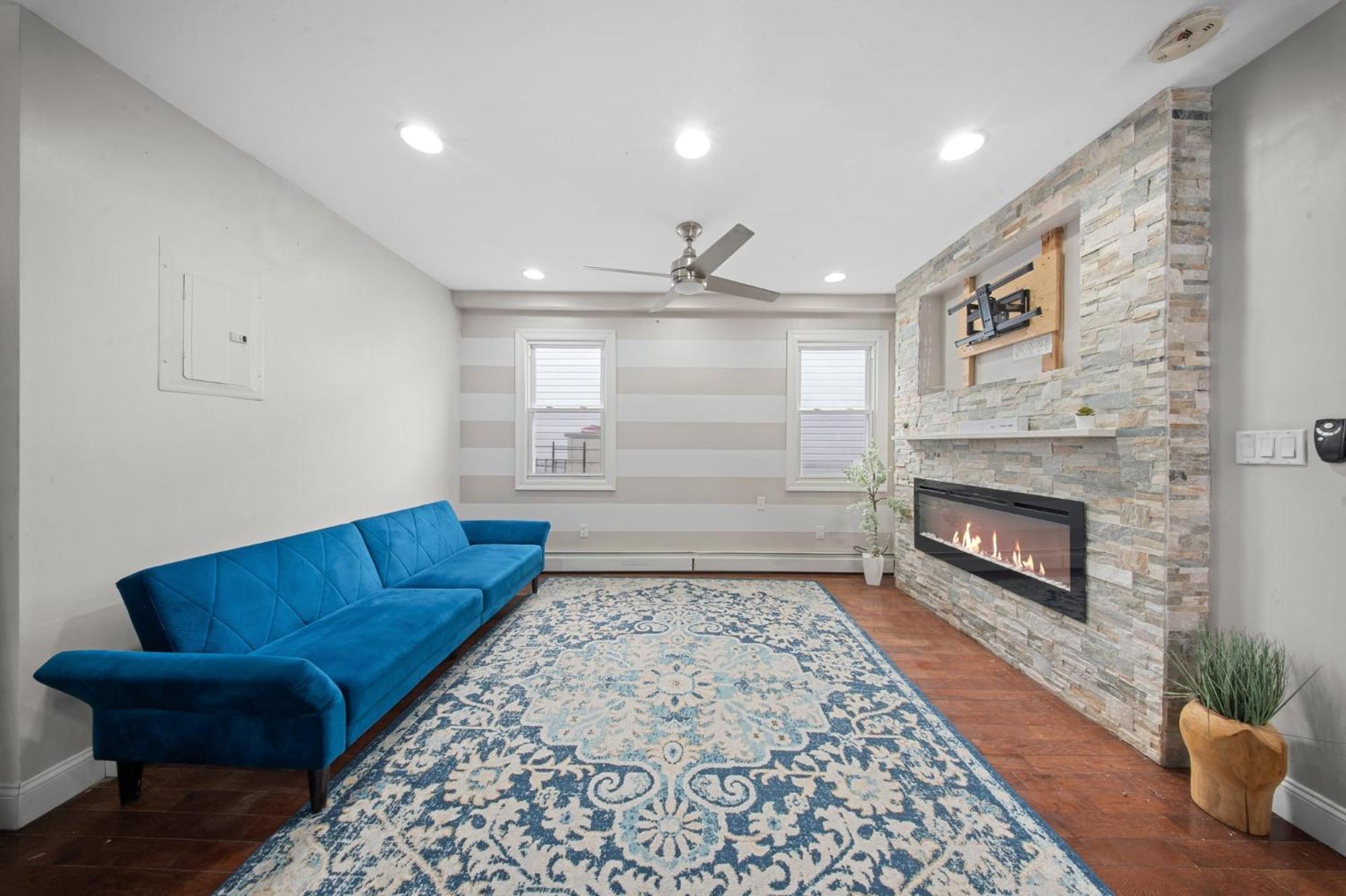 One Bedroom Near Jfk Airport! * New York