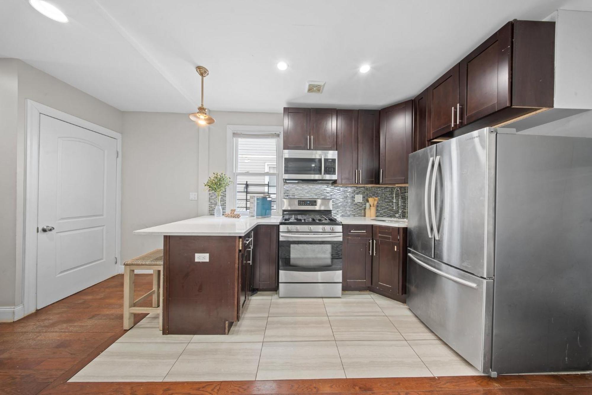 Apartment One Bedroom Near Jfk Airport!