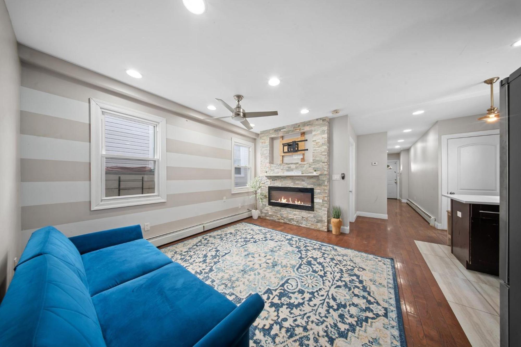 Apartment One Bedroom Near Jfk Airport! *