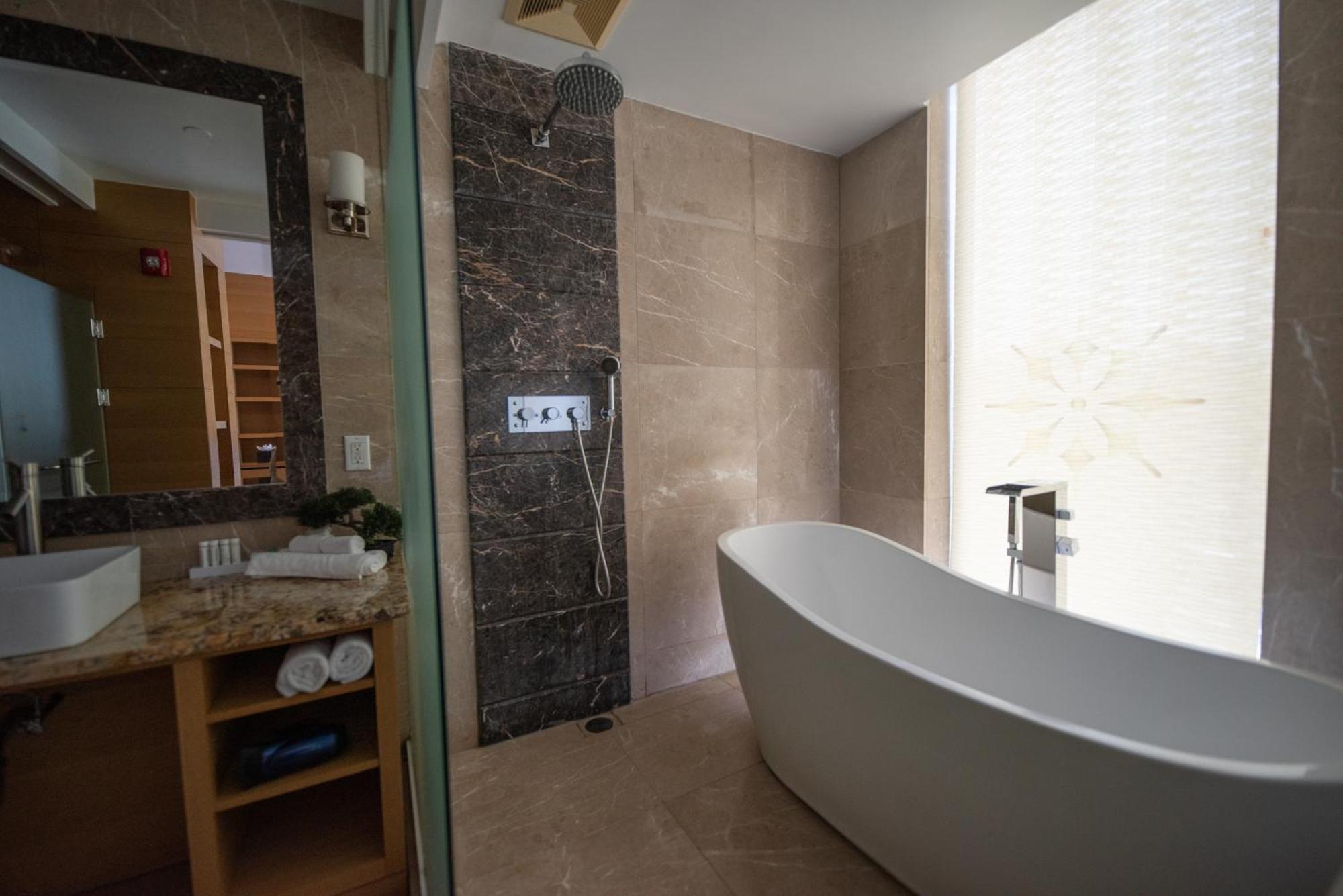 The One Boutique 3*