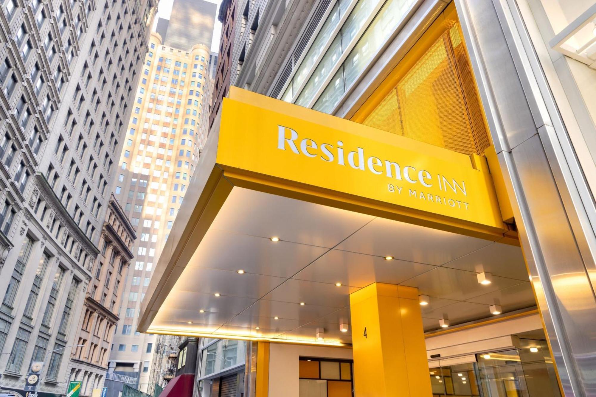 Hotel By Marriott Downtown Manhattan/world Trade Center Area