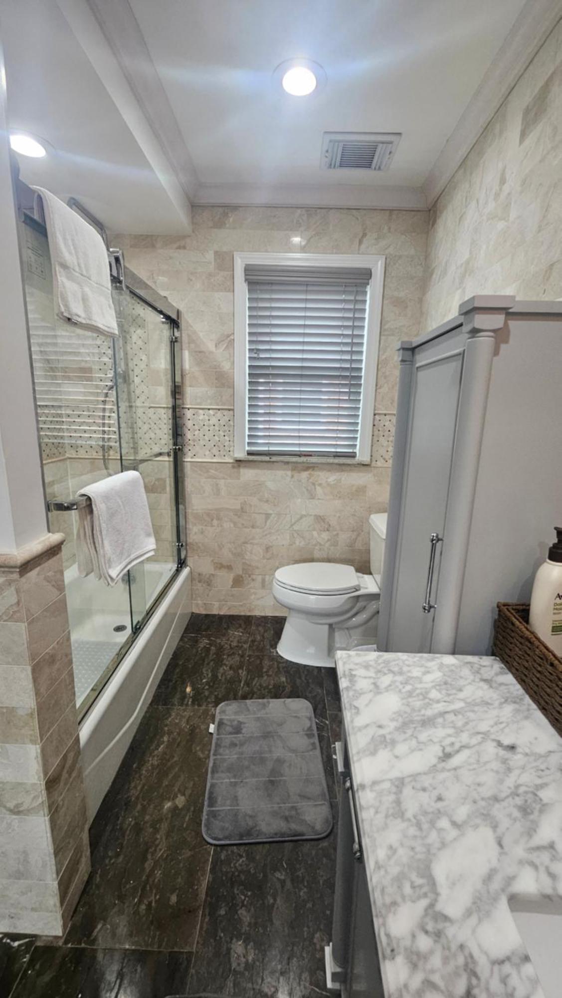 Luxury Hotel-style In Queens, Privatunterkunft