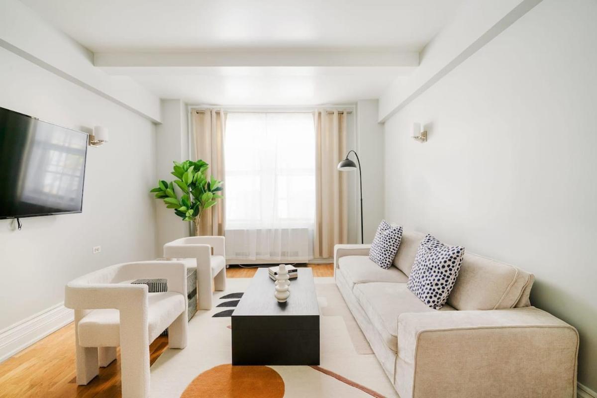 73-208 New 2br 2bath Uws Doorman Gym New York