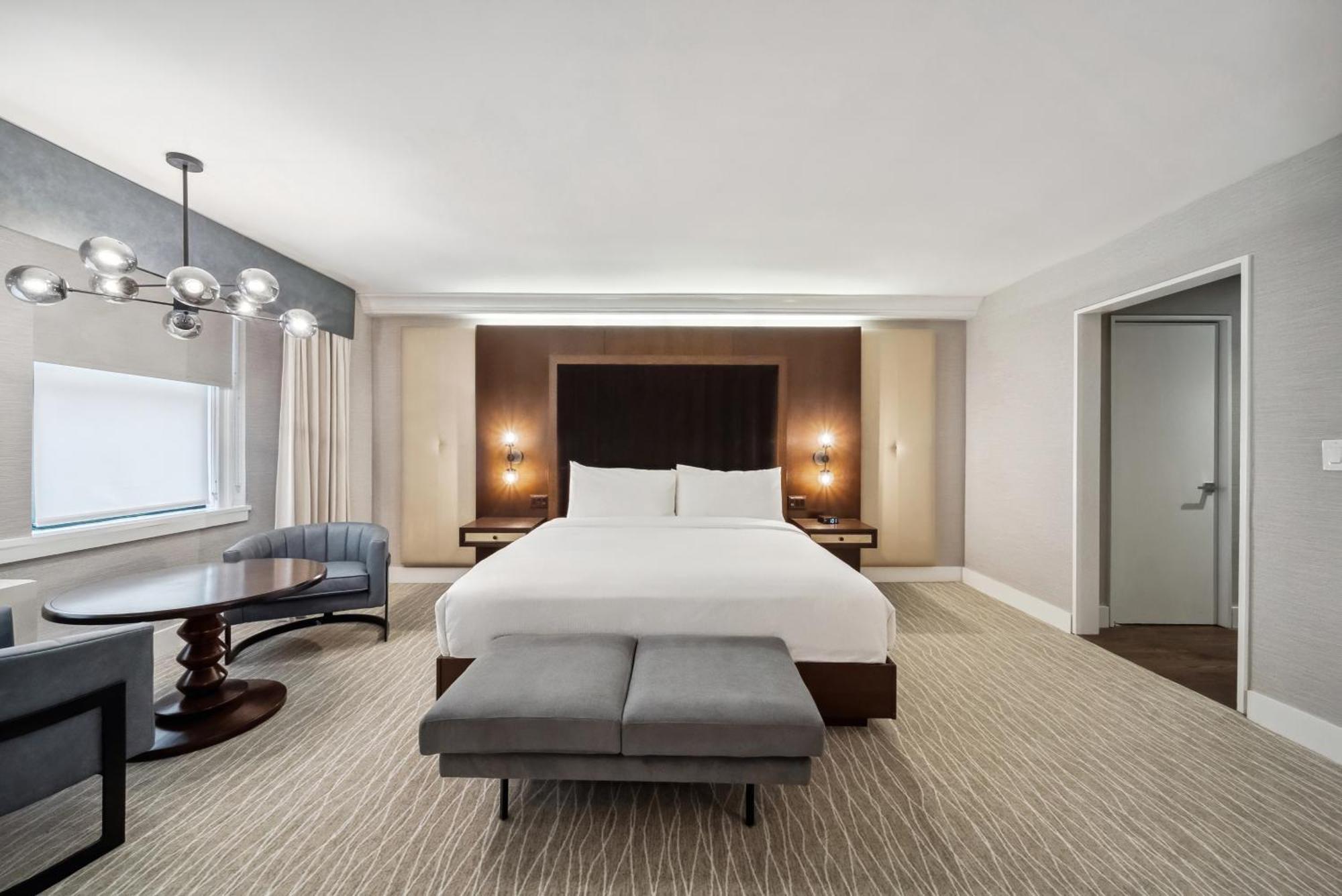 Lexington Plaza New York