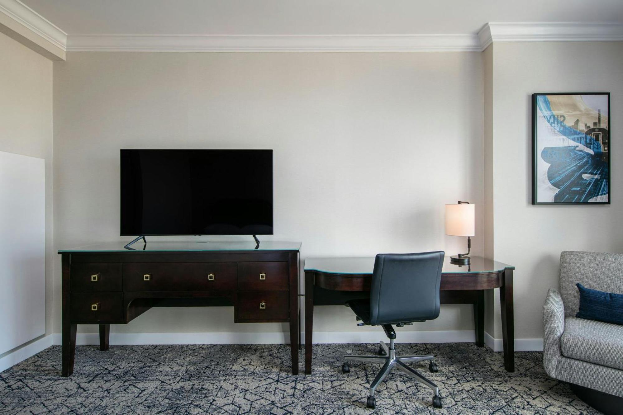 Sheraton Laguardia East Hotel