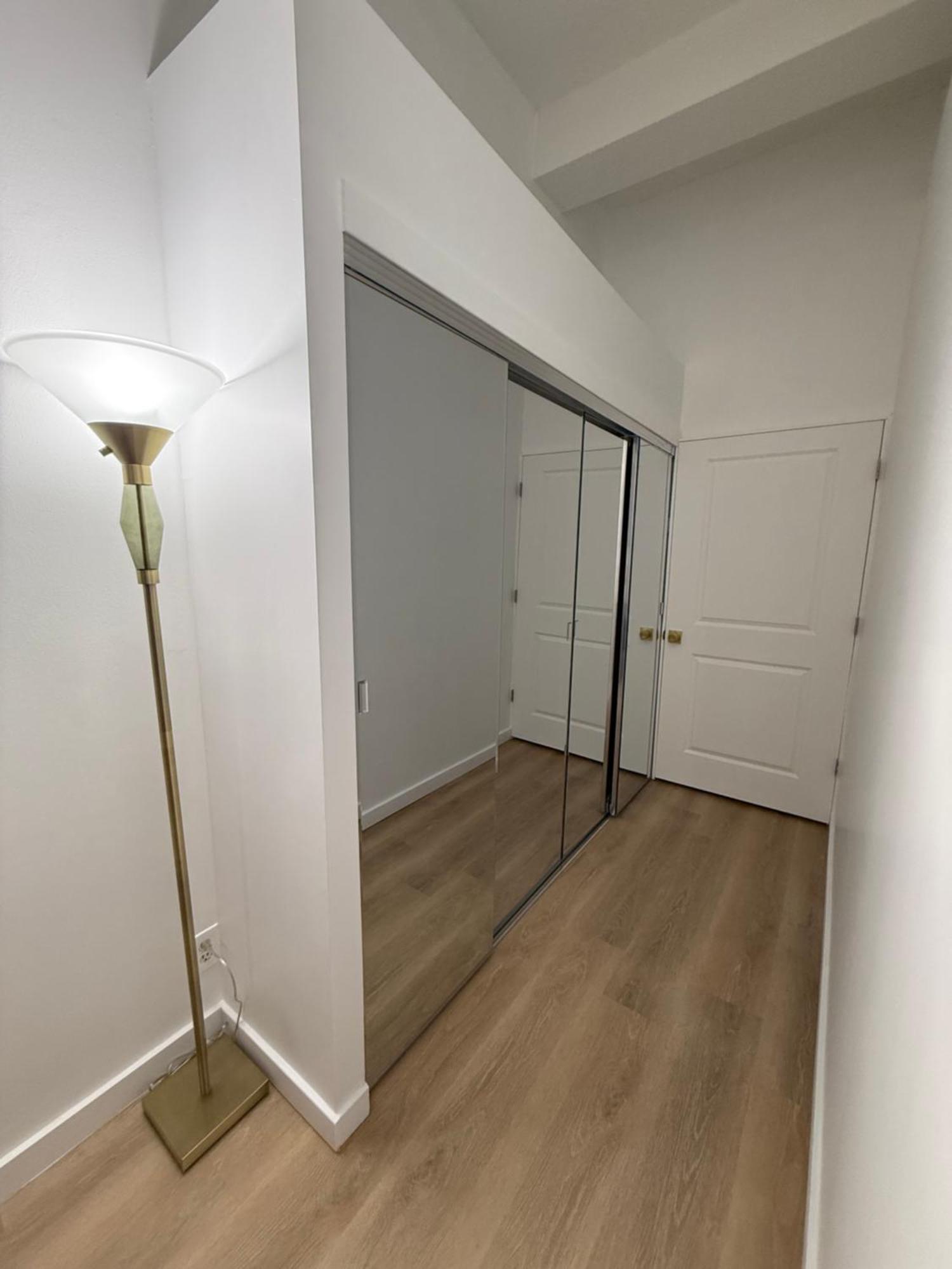 Great 2 Bed Great Location Nye