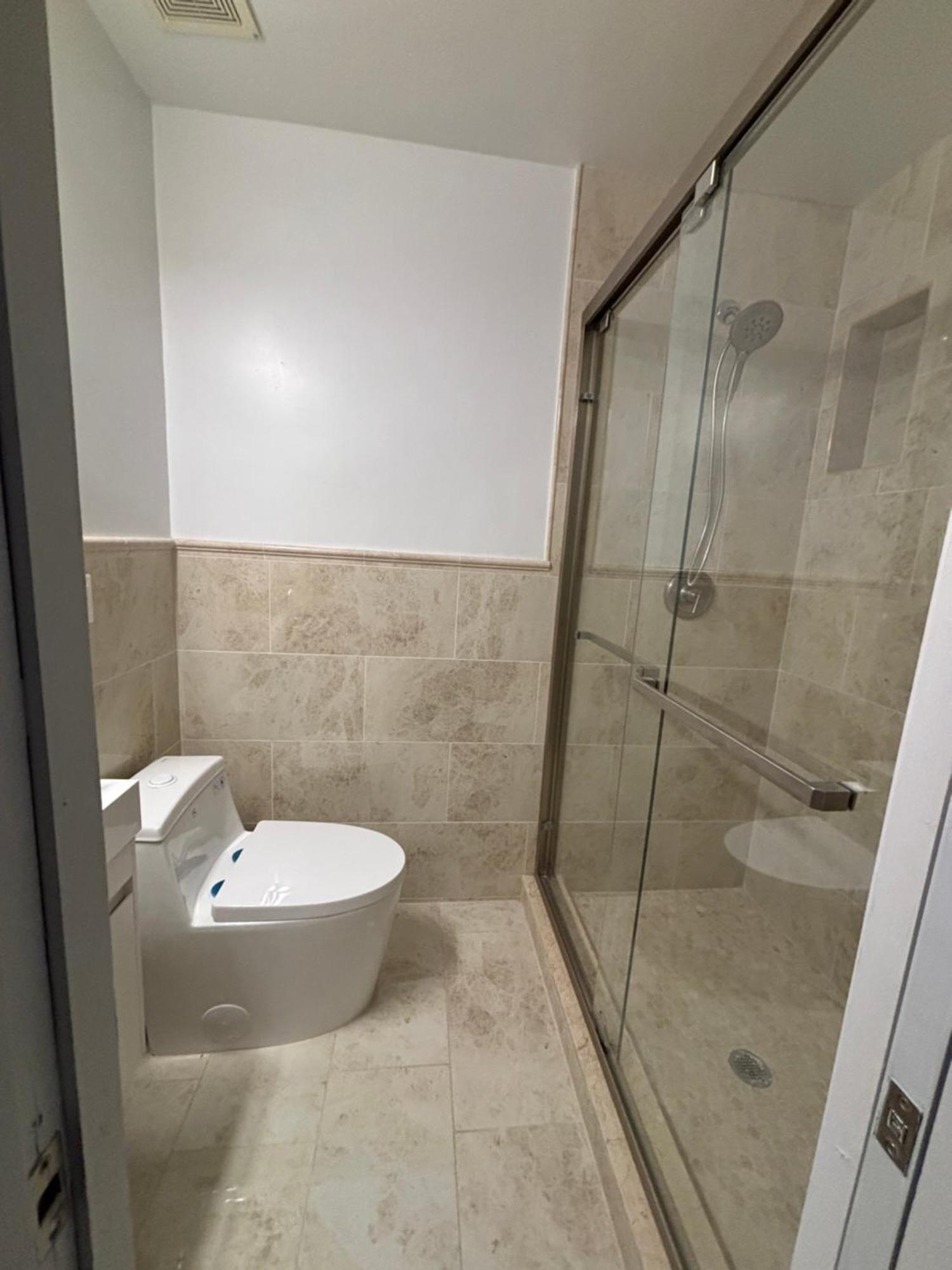 Private Bedroom And Private Bath New York