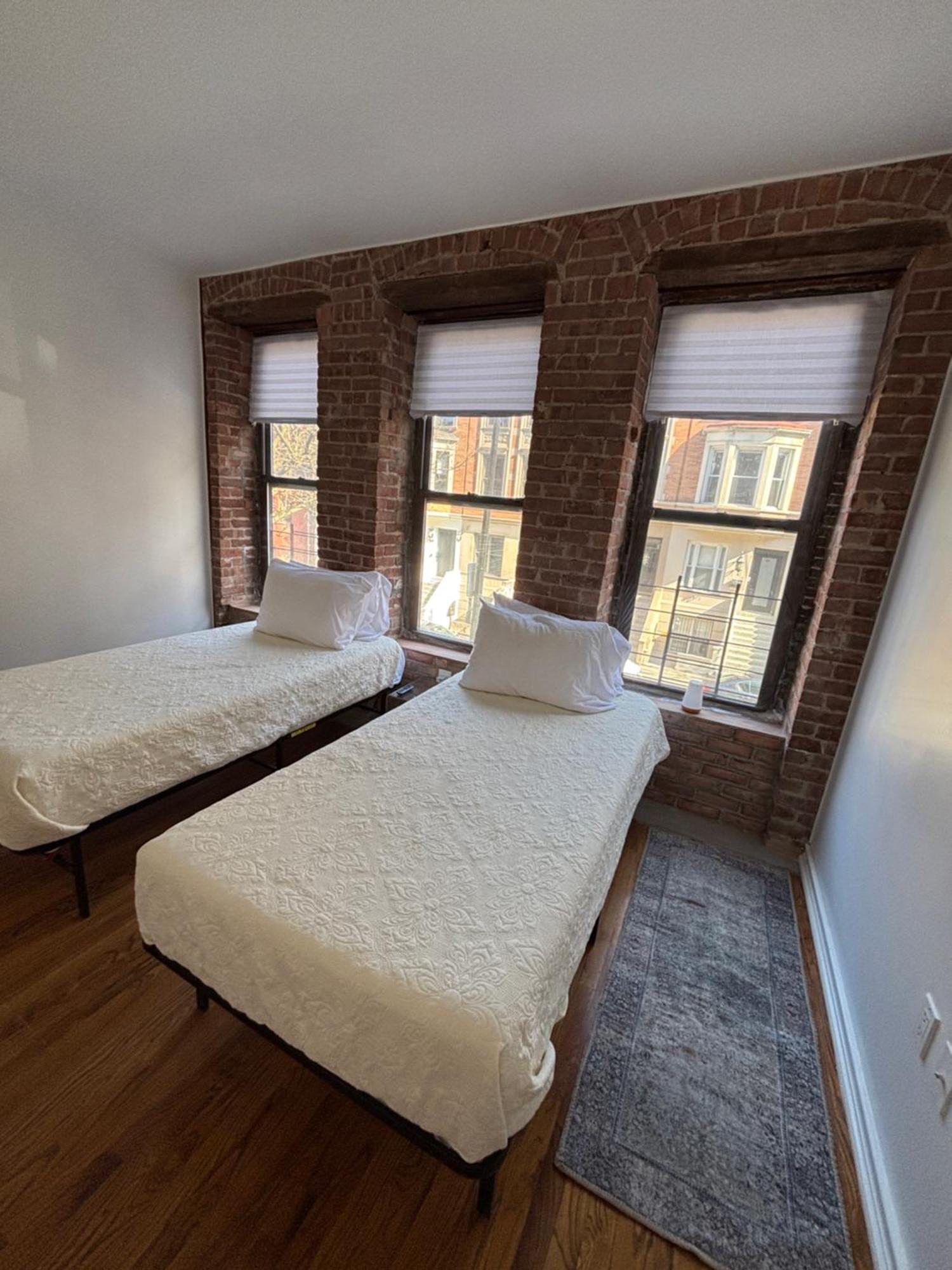 Private Bedroom And Private Bath 3*