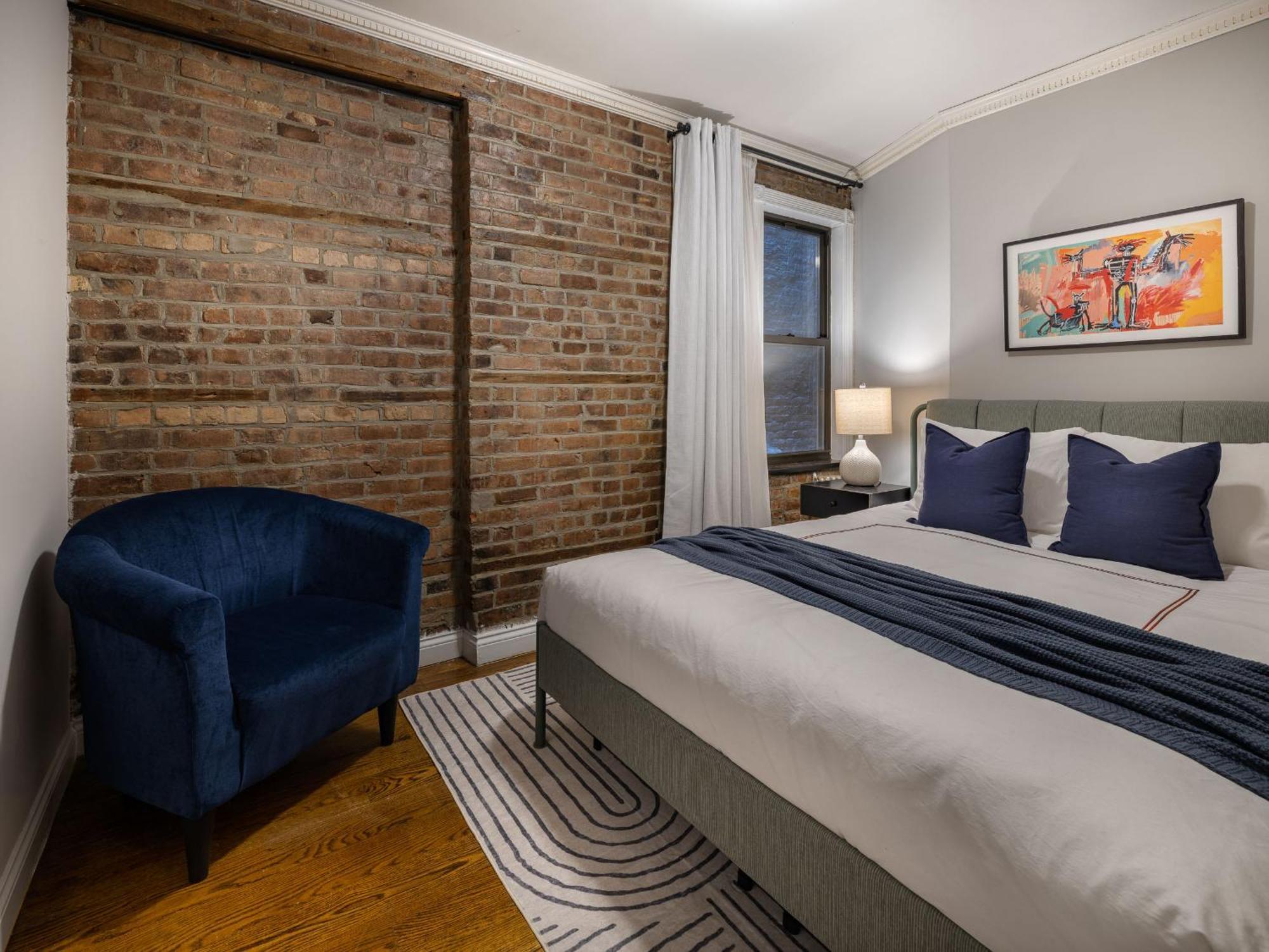 Three Bedroom On Little Italy Mulberry Street
