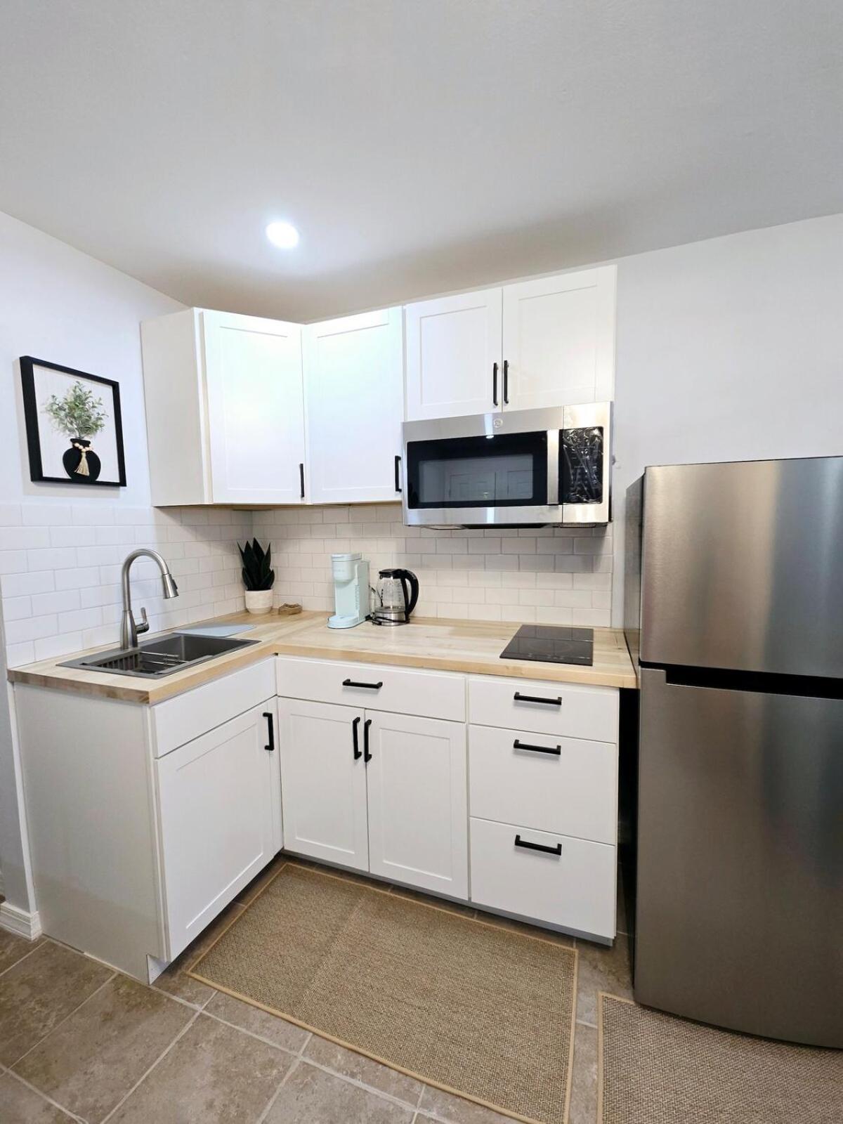 Ally's Away Apartment New York
