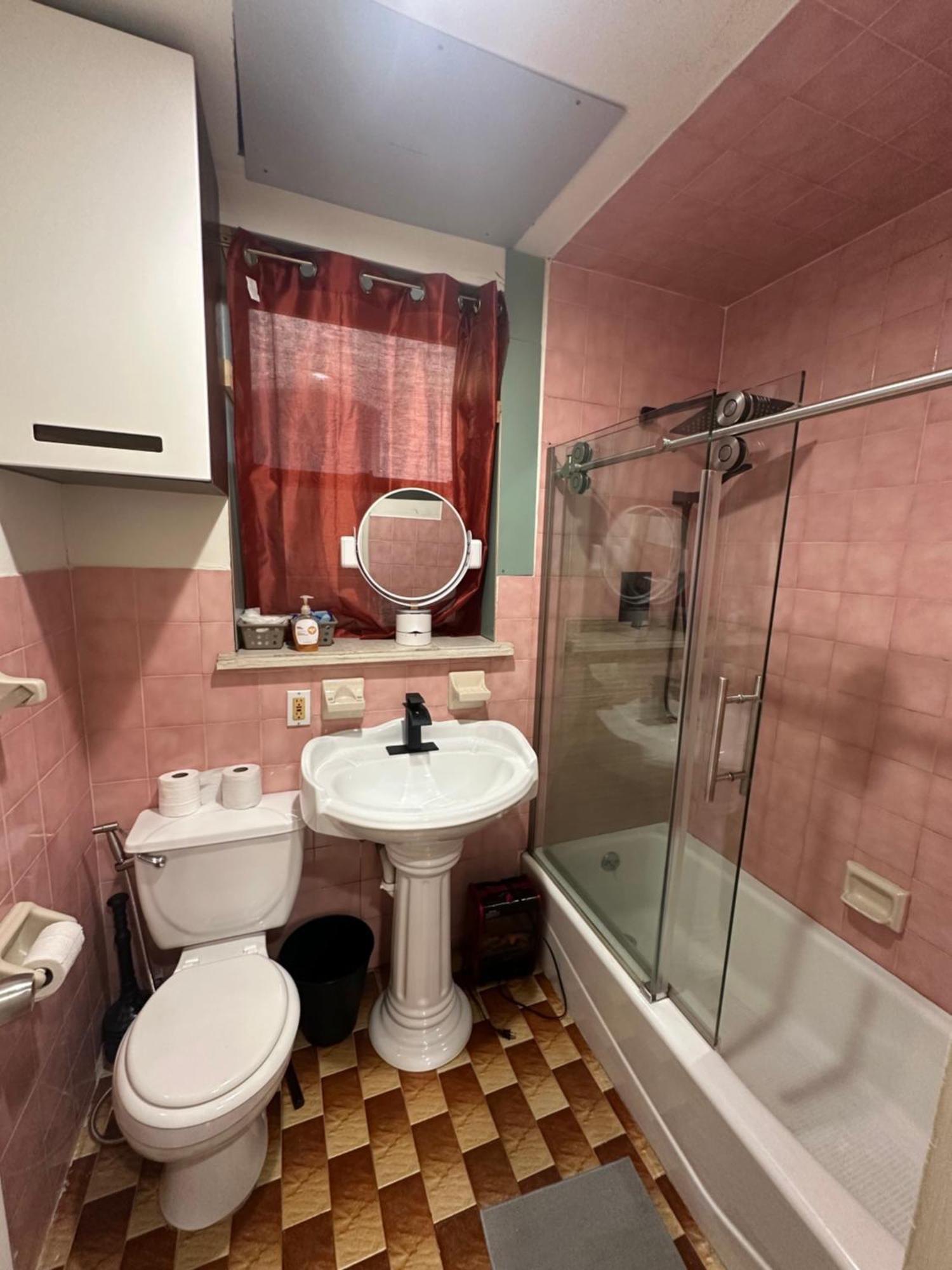 Homestay Al Shami 408 *